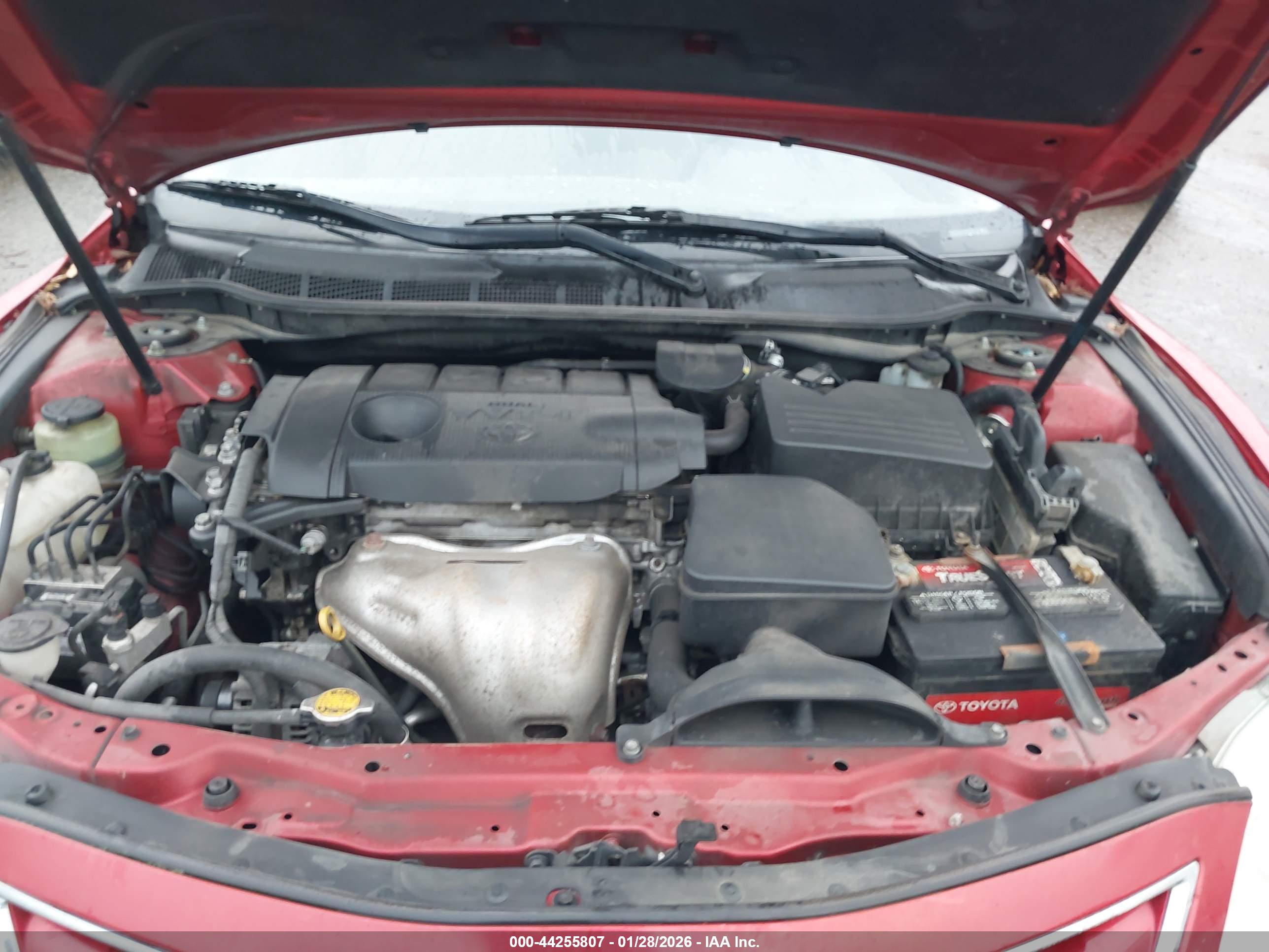 TOYOTA CAMRY image 10