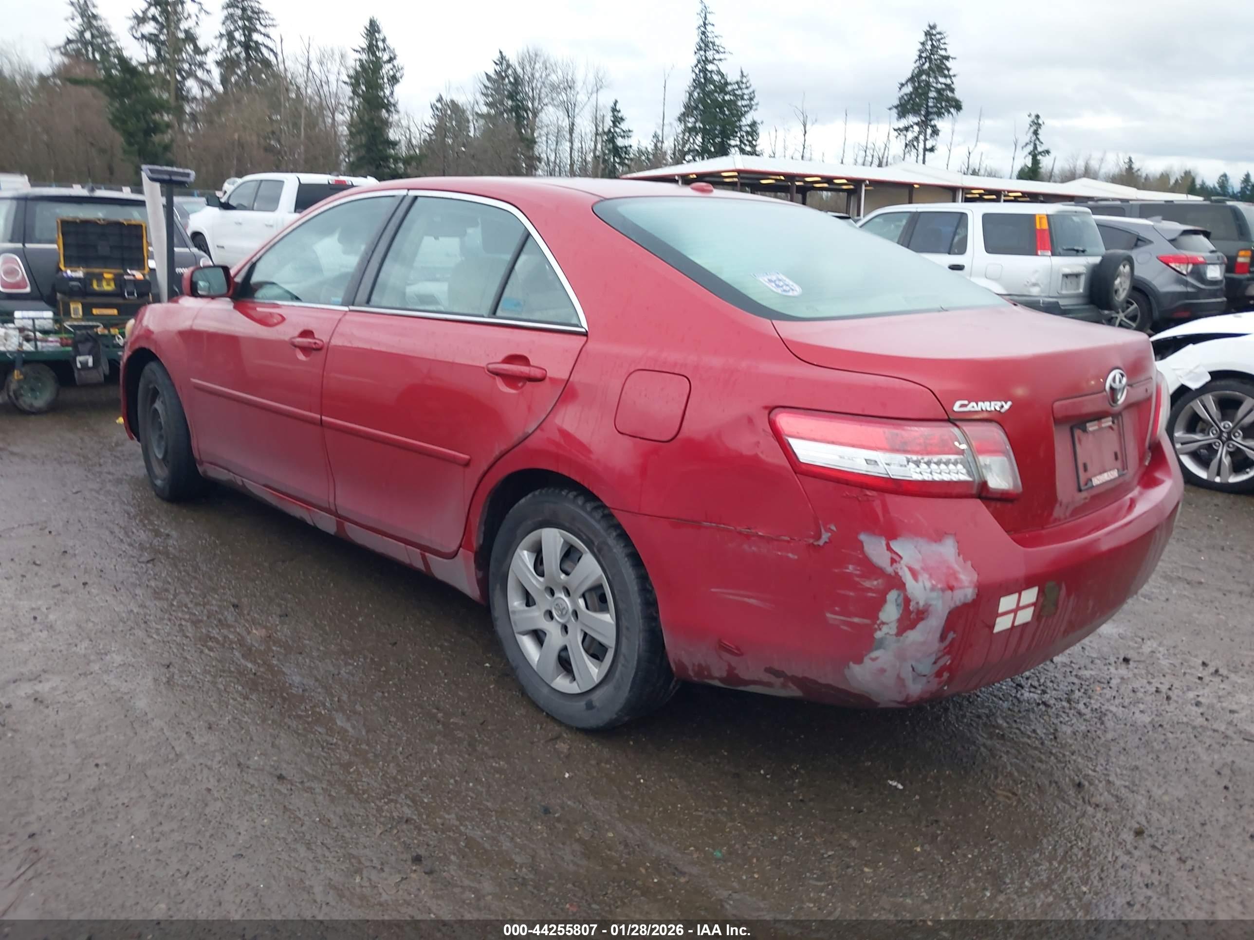 TOYOTA CAMRY image 3