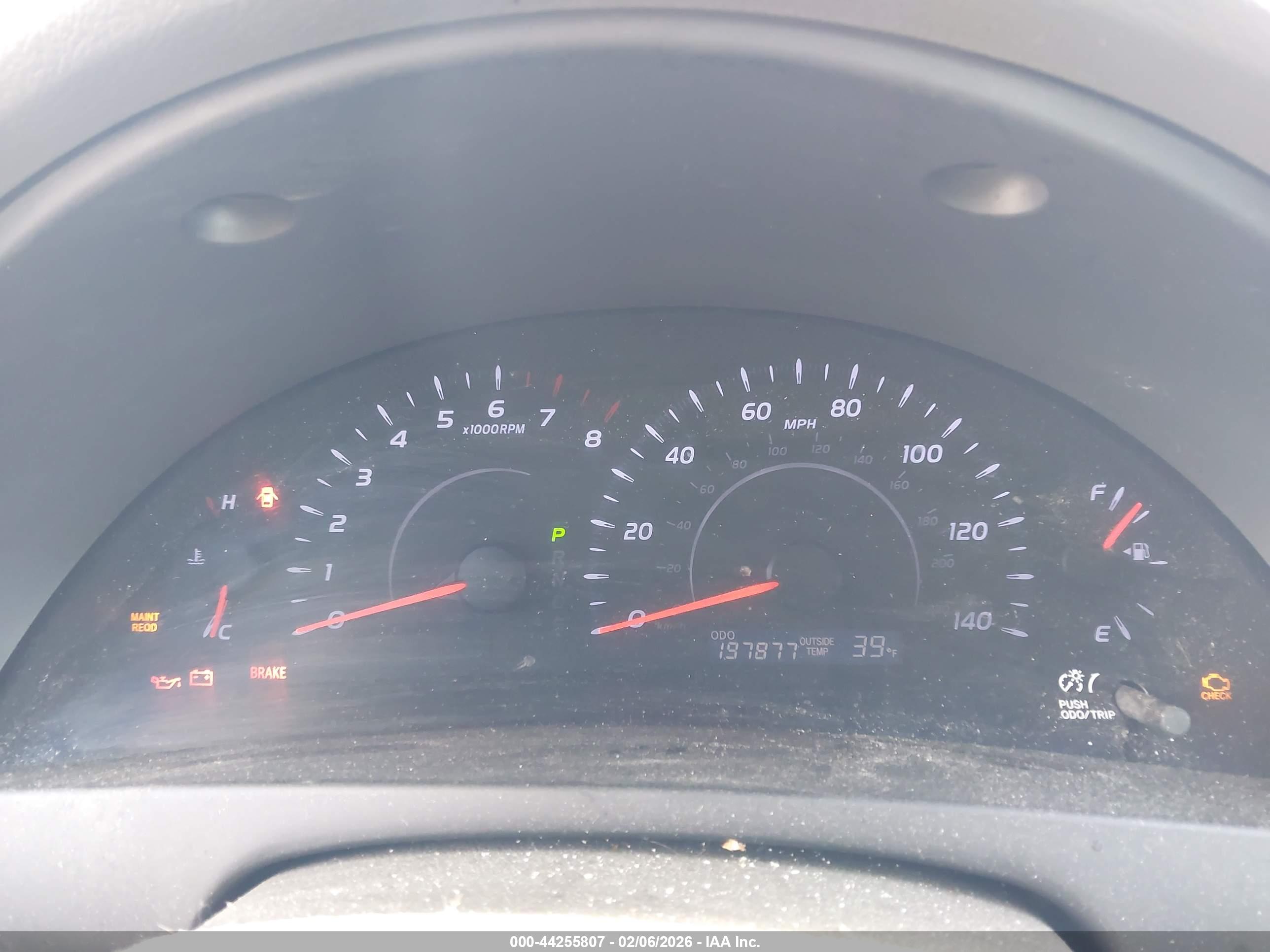TOYOTA CAMRY image 7