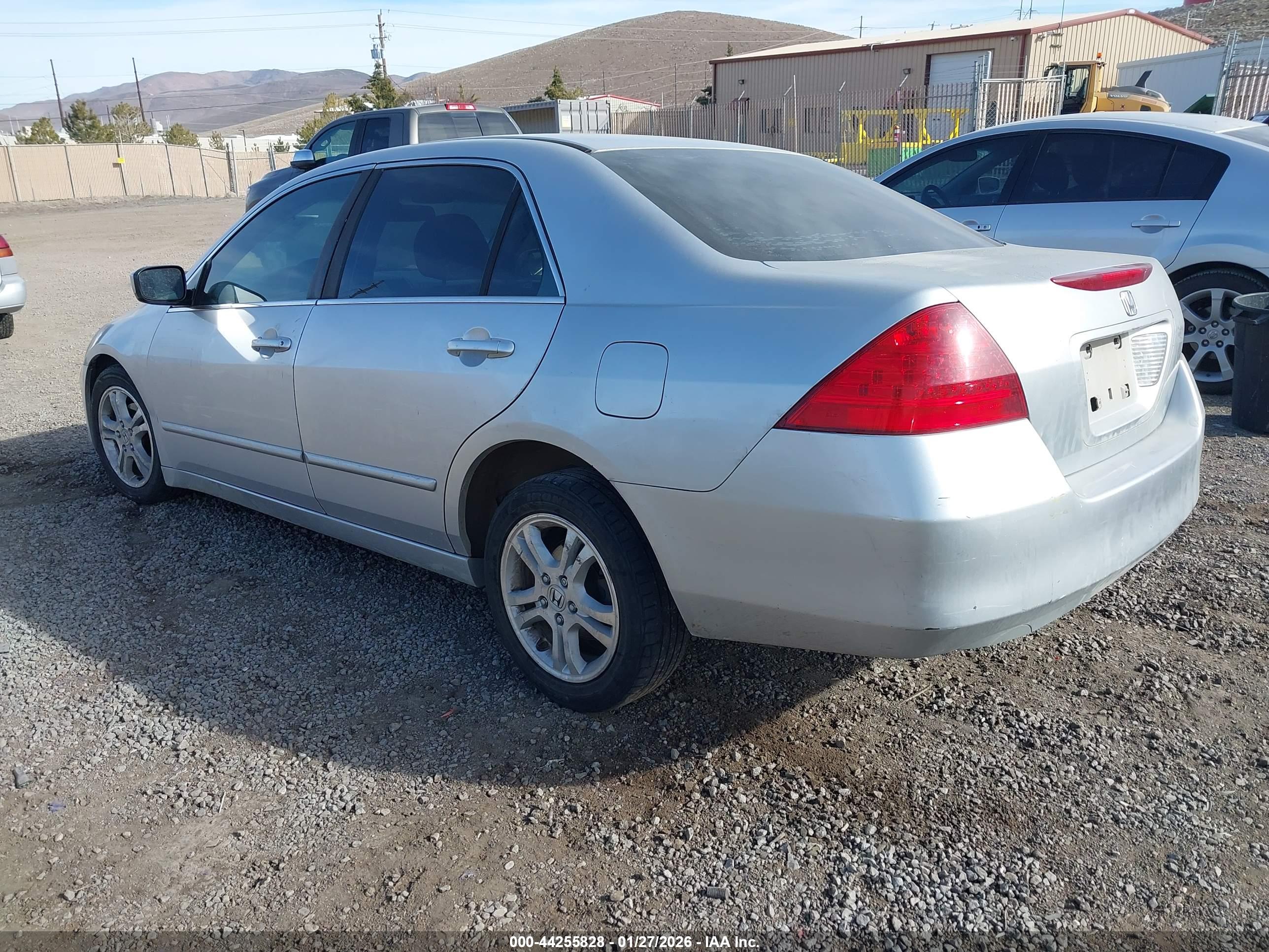HONDA ACCORD image 3