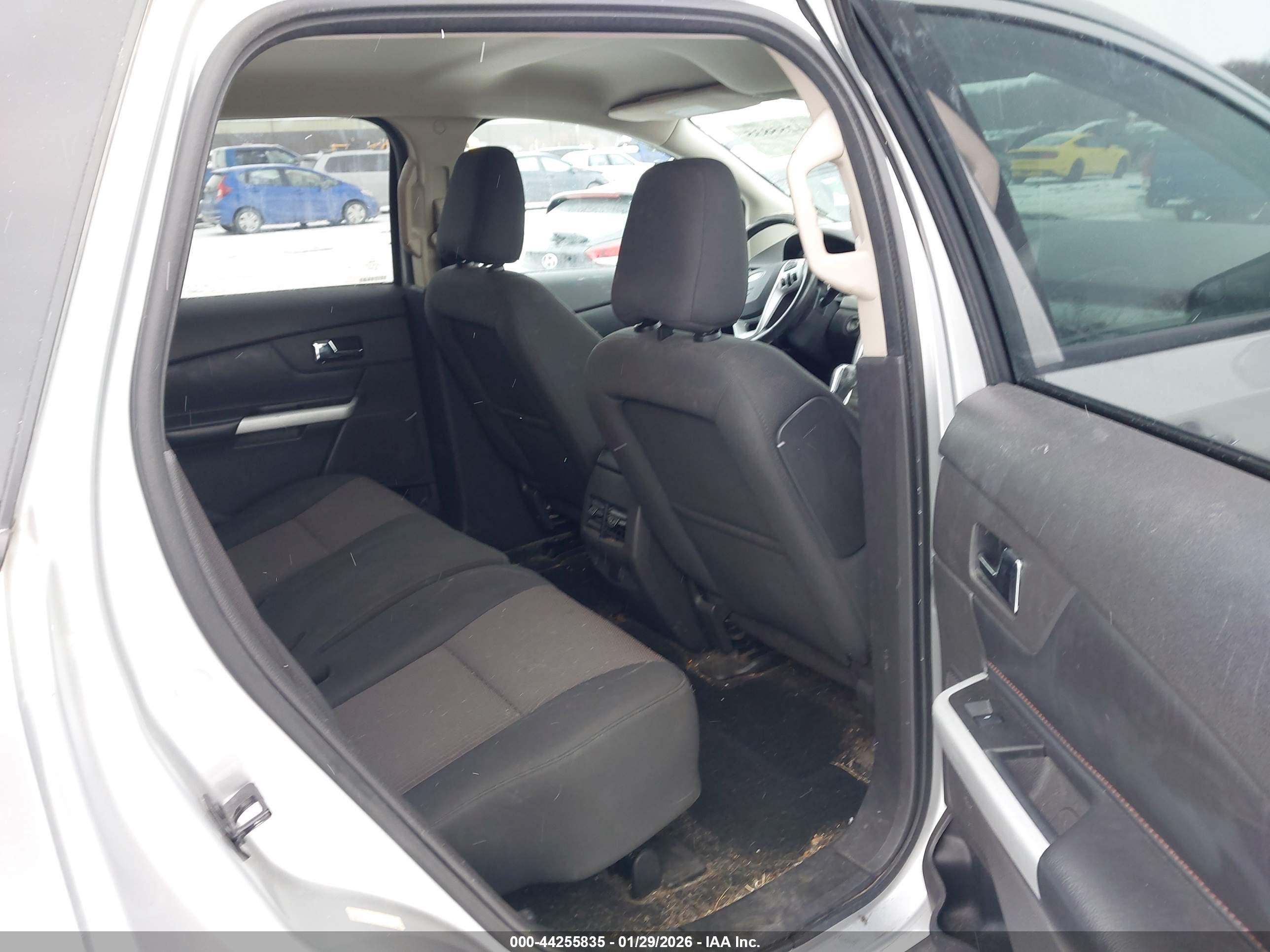 FORD EDGE image 8