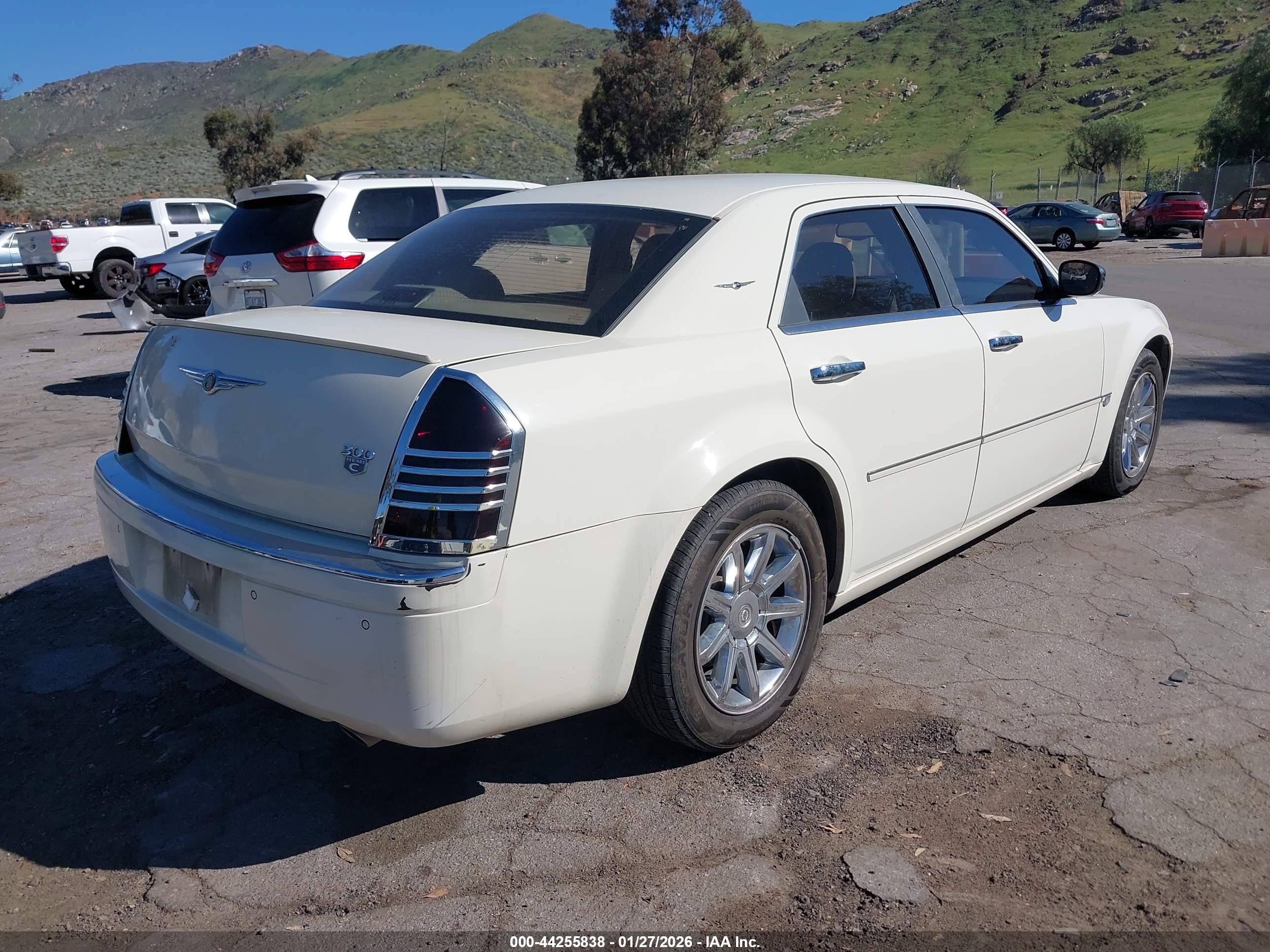 CHRYSLER 300C image 4