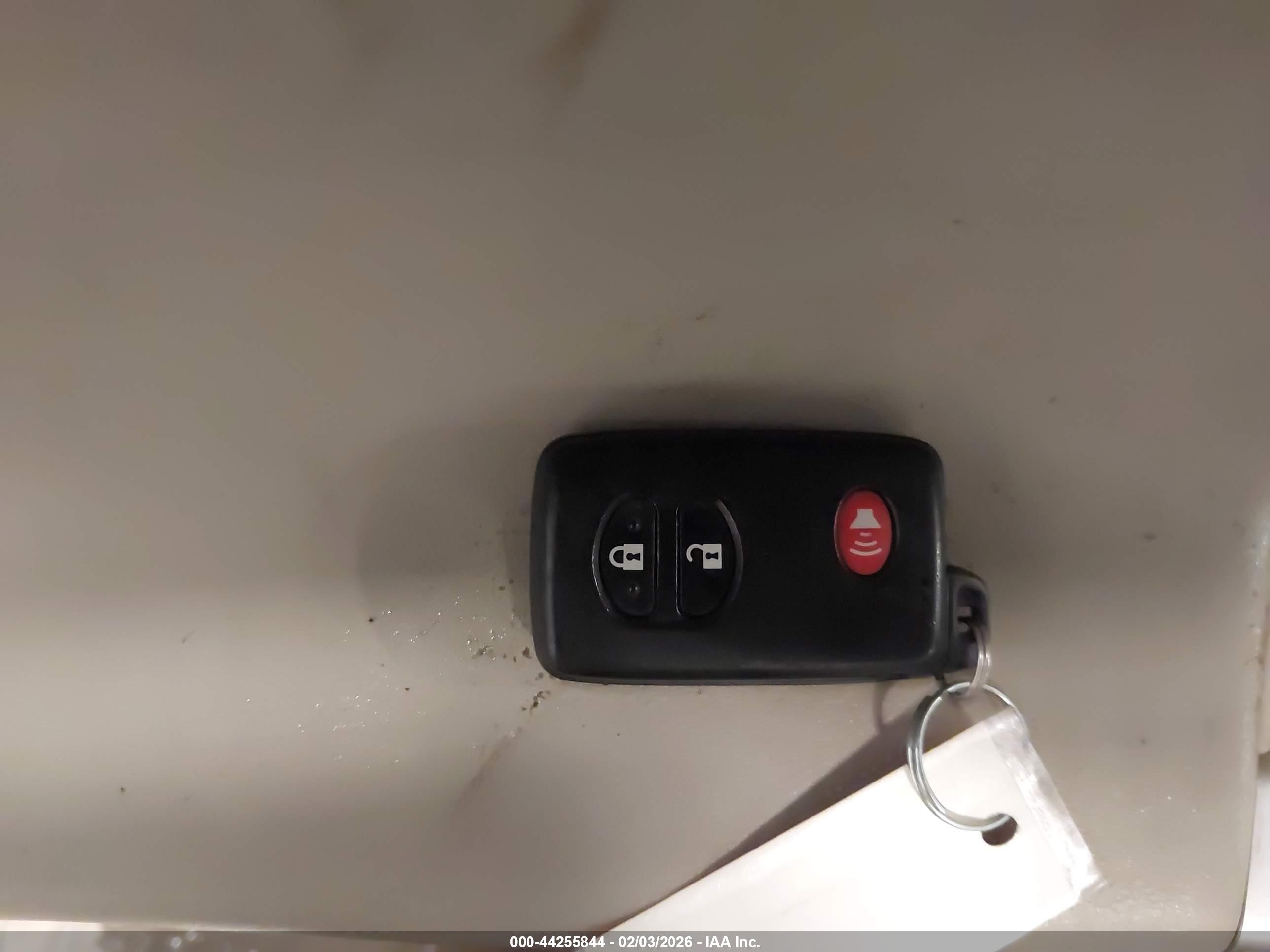TOYOTA PRIUS image 11