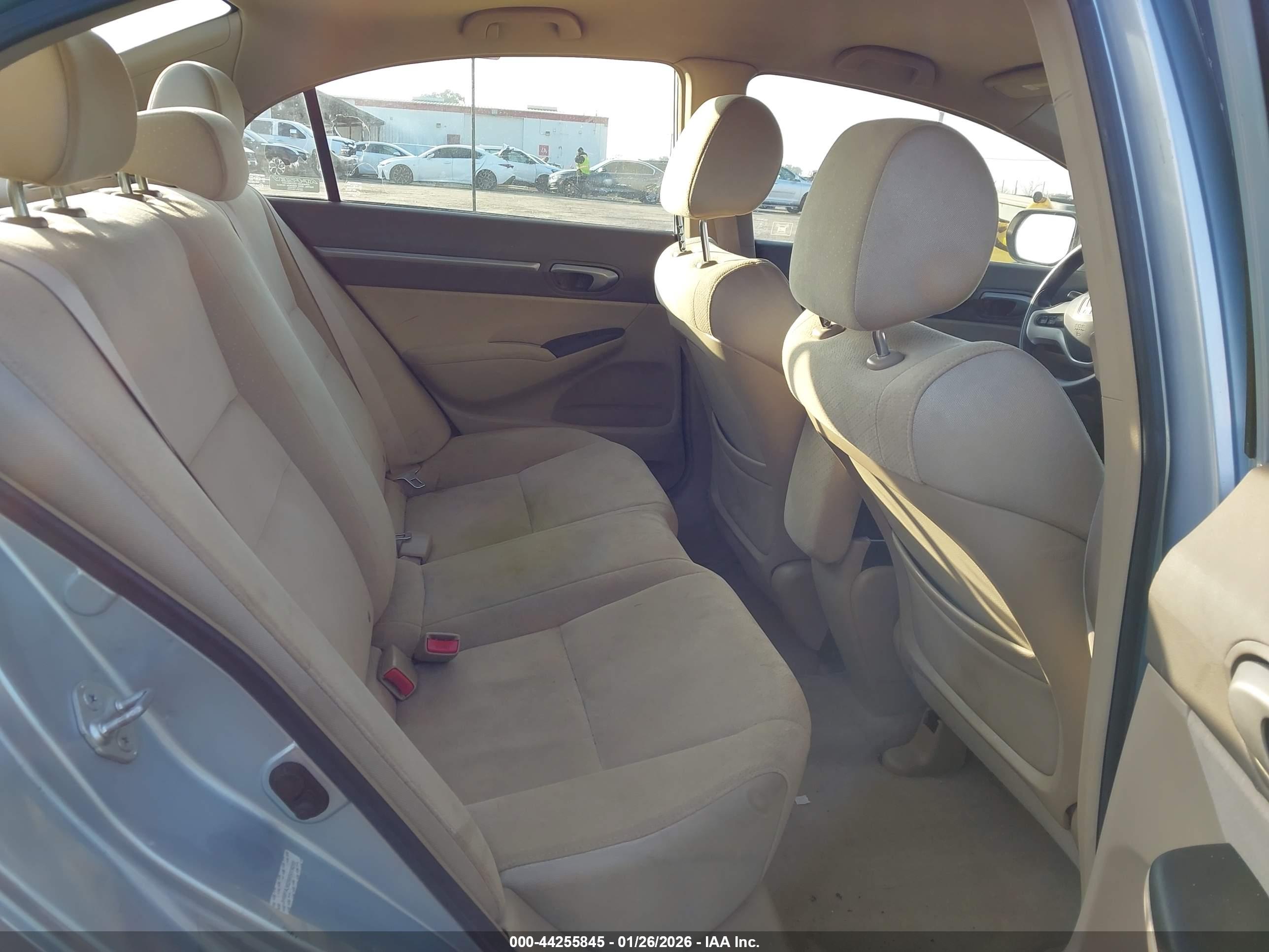 HONDA CIVIC image 8