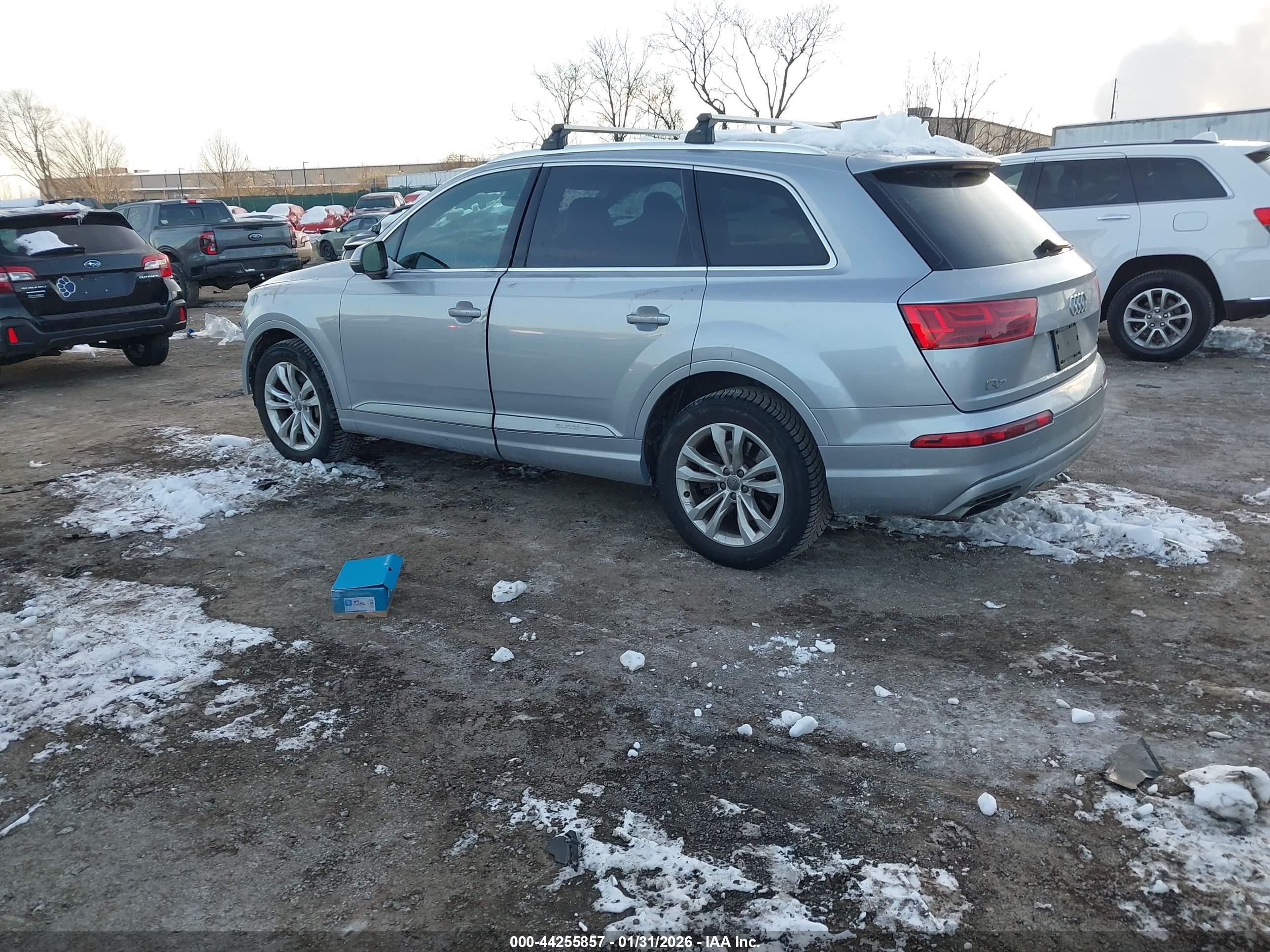 AUDI Q7 image 3
