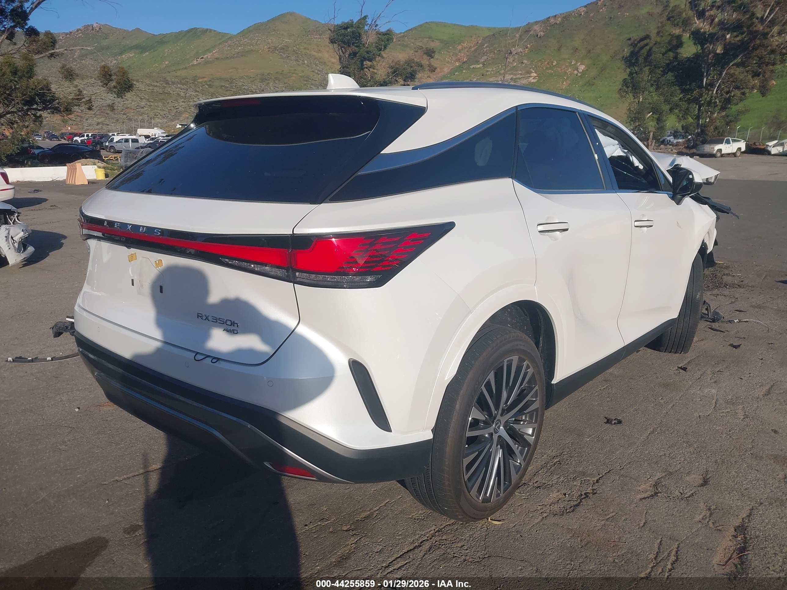 LEXUS RX image 4