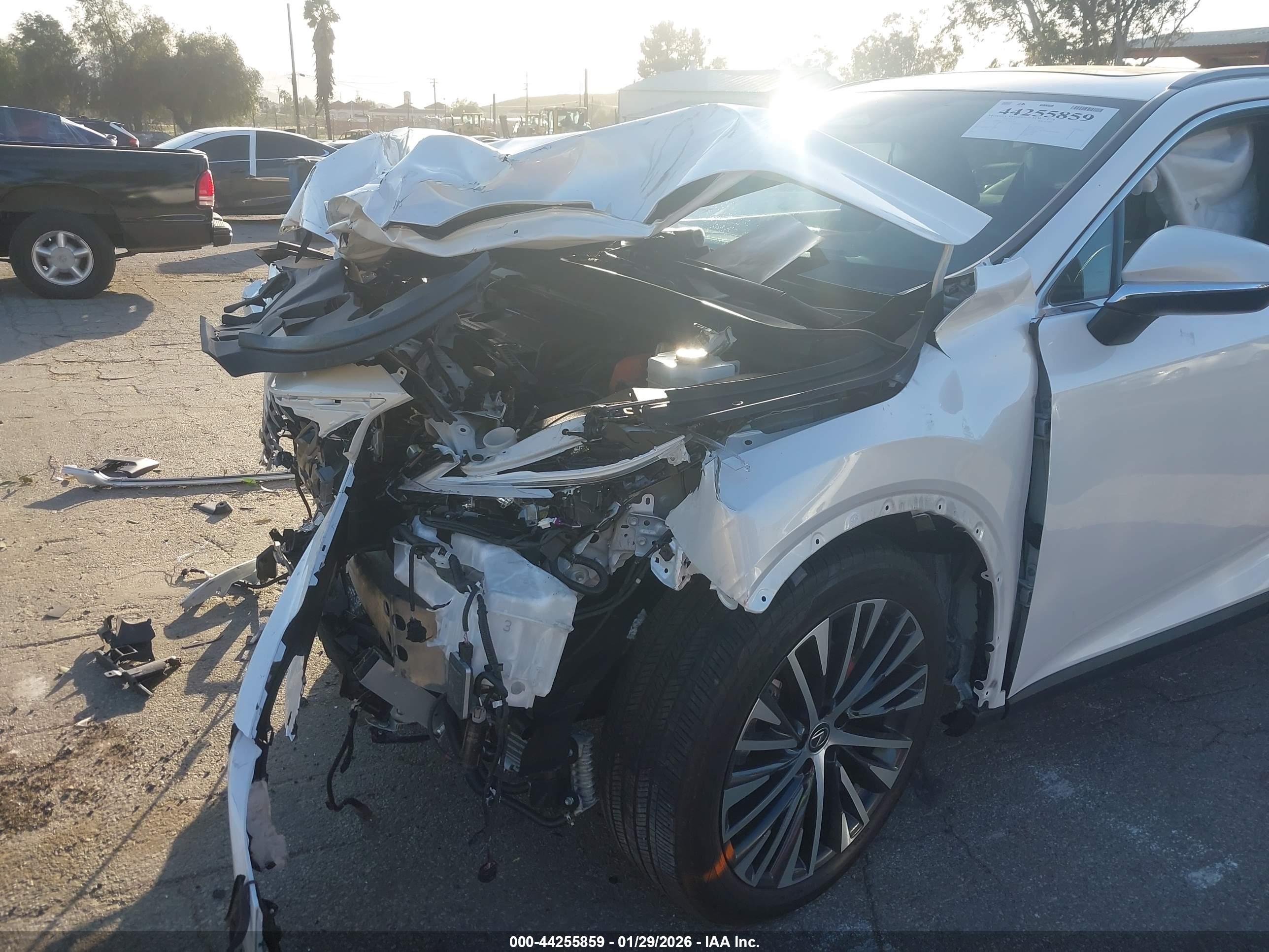 LEXUS RX image 6