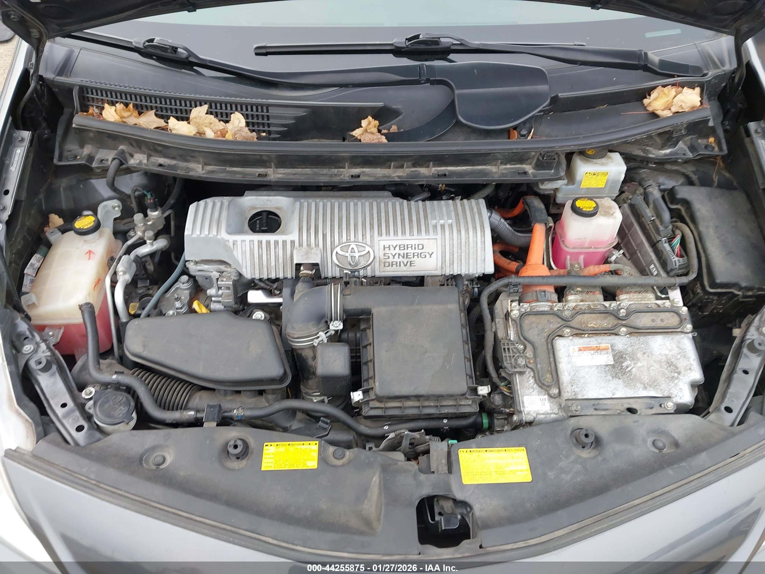 TOYOTA PRIUS image 10