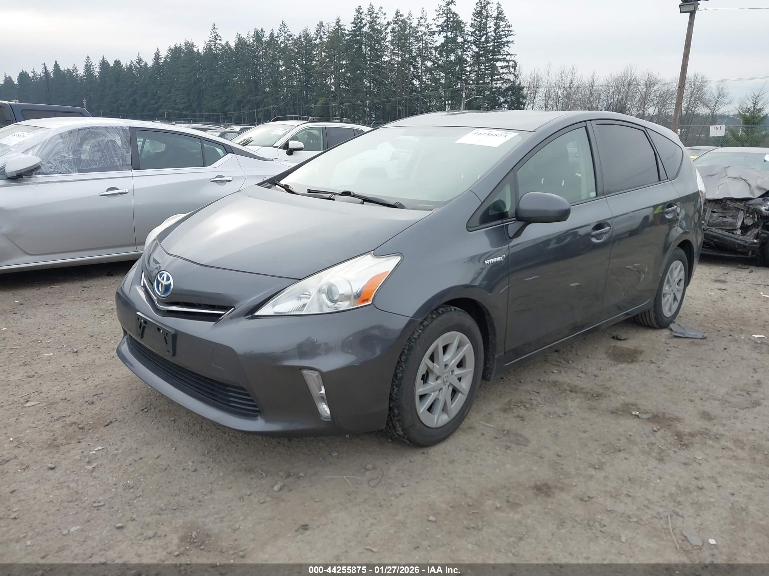 TOYOTA PRIUS image 2