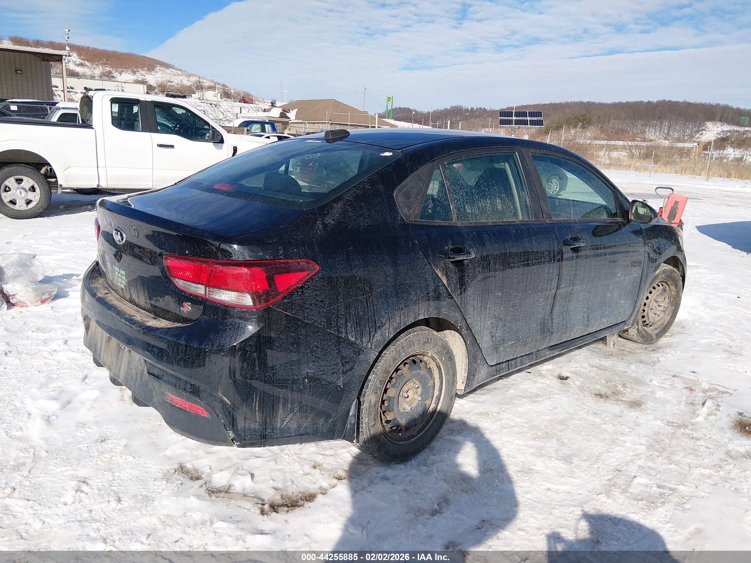 KIA RIO image 4
