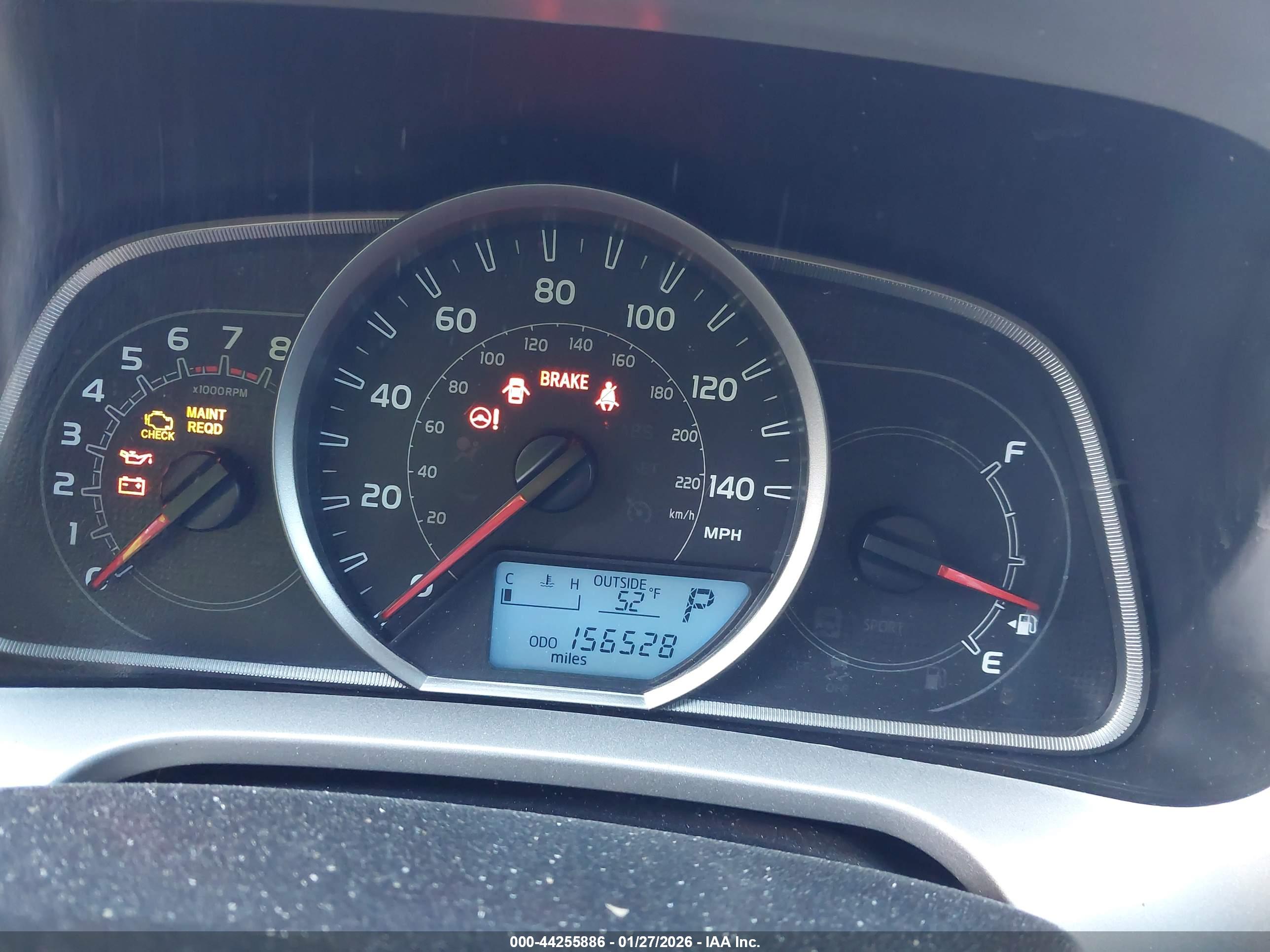 TOYOTA RAV4 image 7