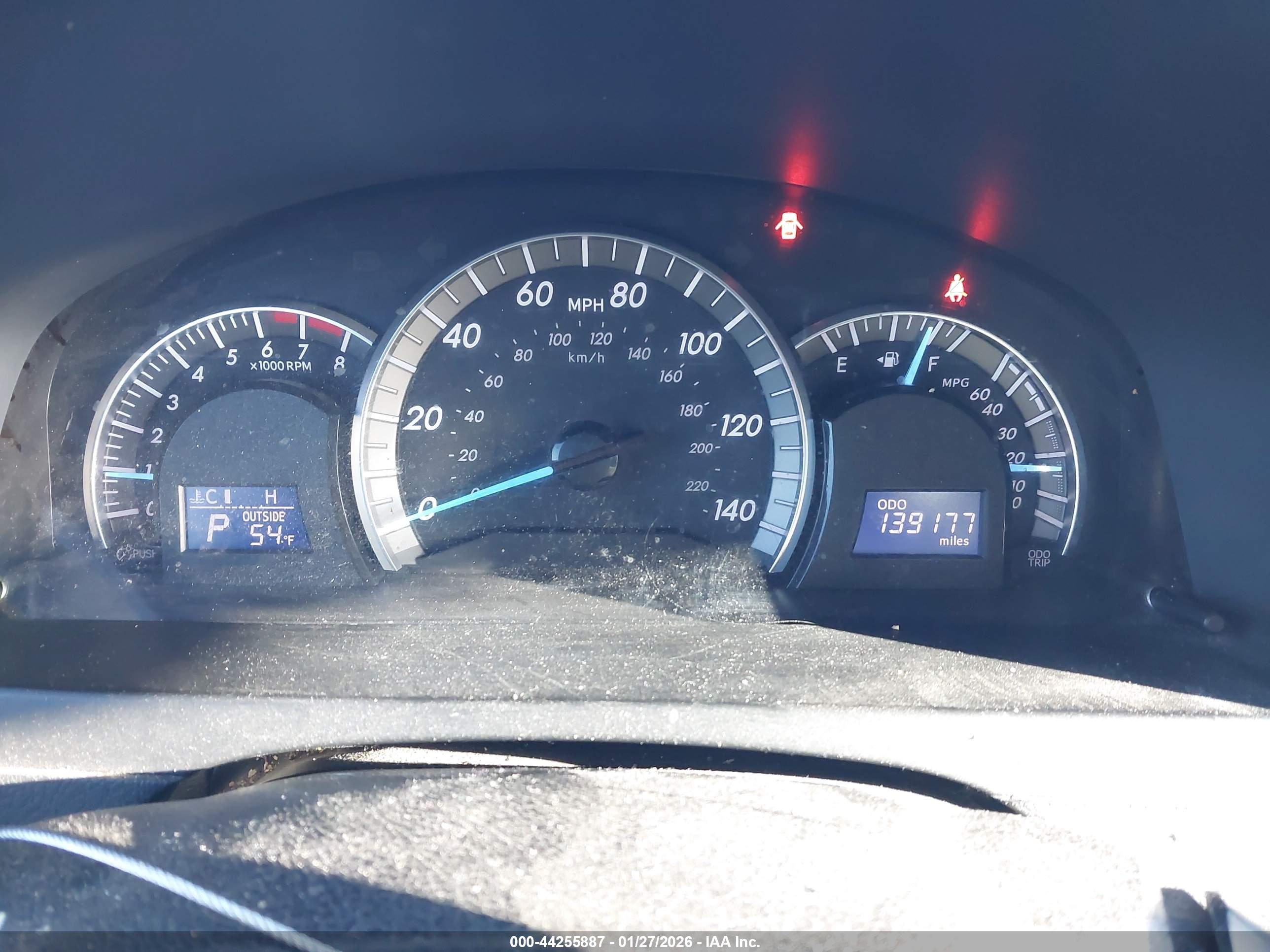 TOYOTA CAMRY image 7