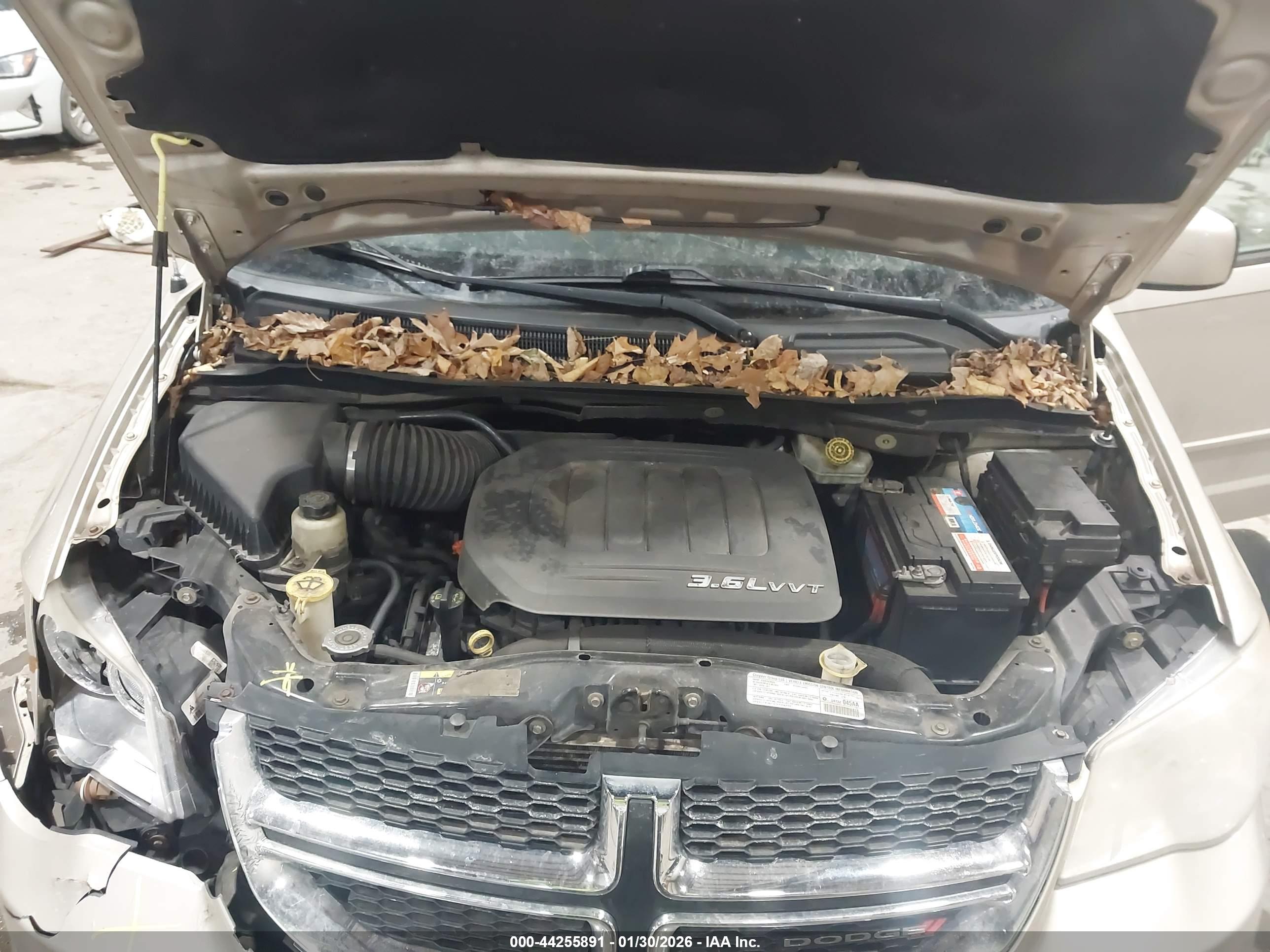 DODGE GRAND image 10