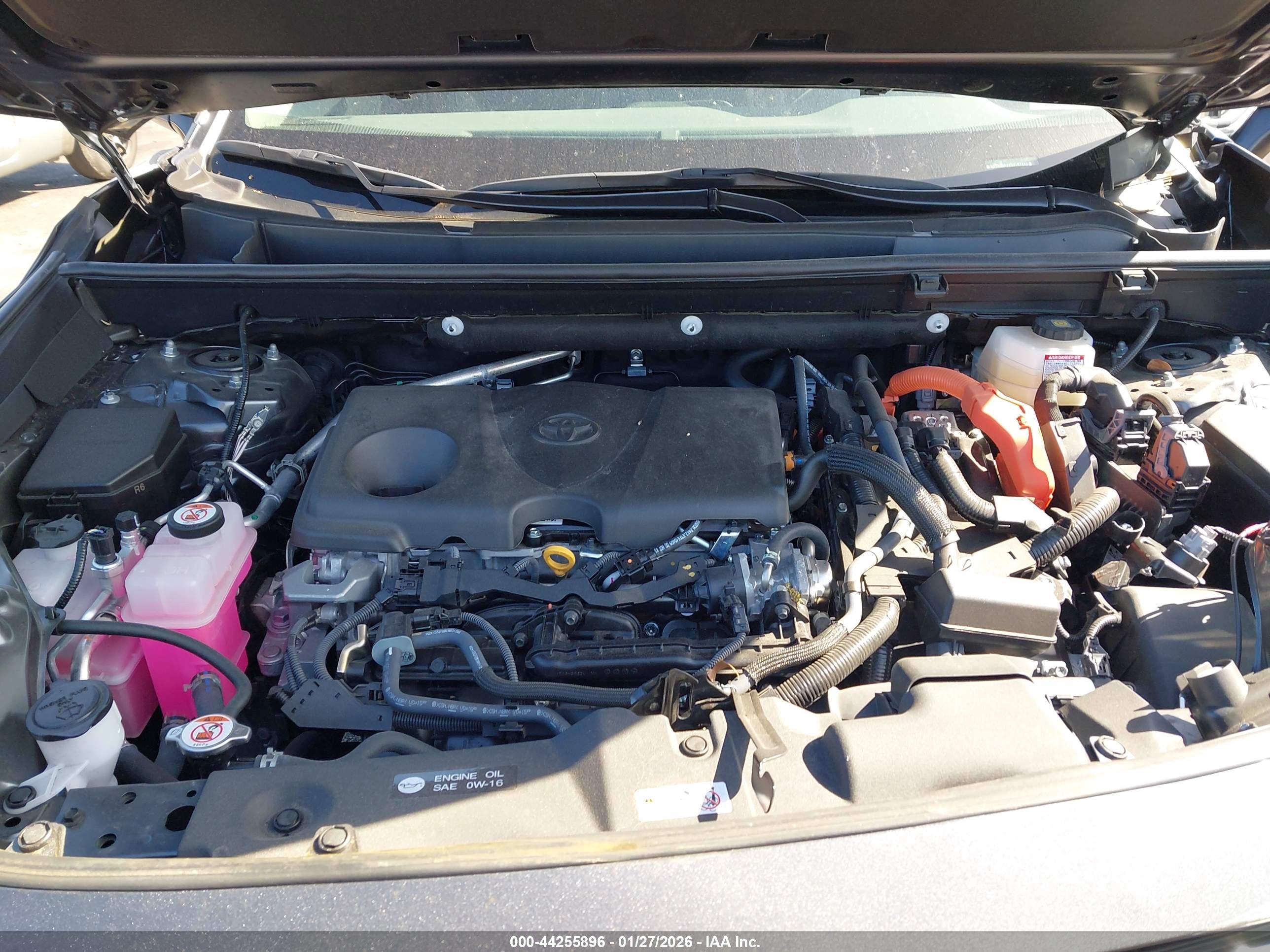 TOYOTA RAV4 image 10