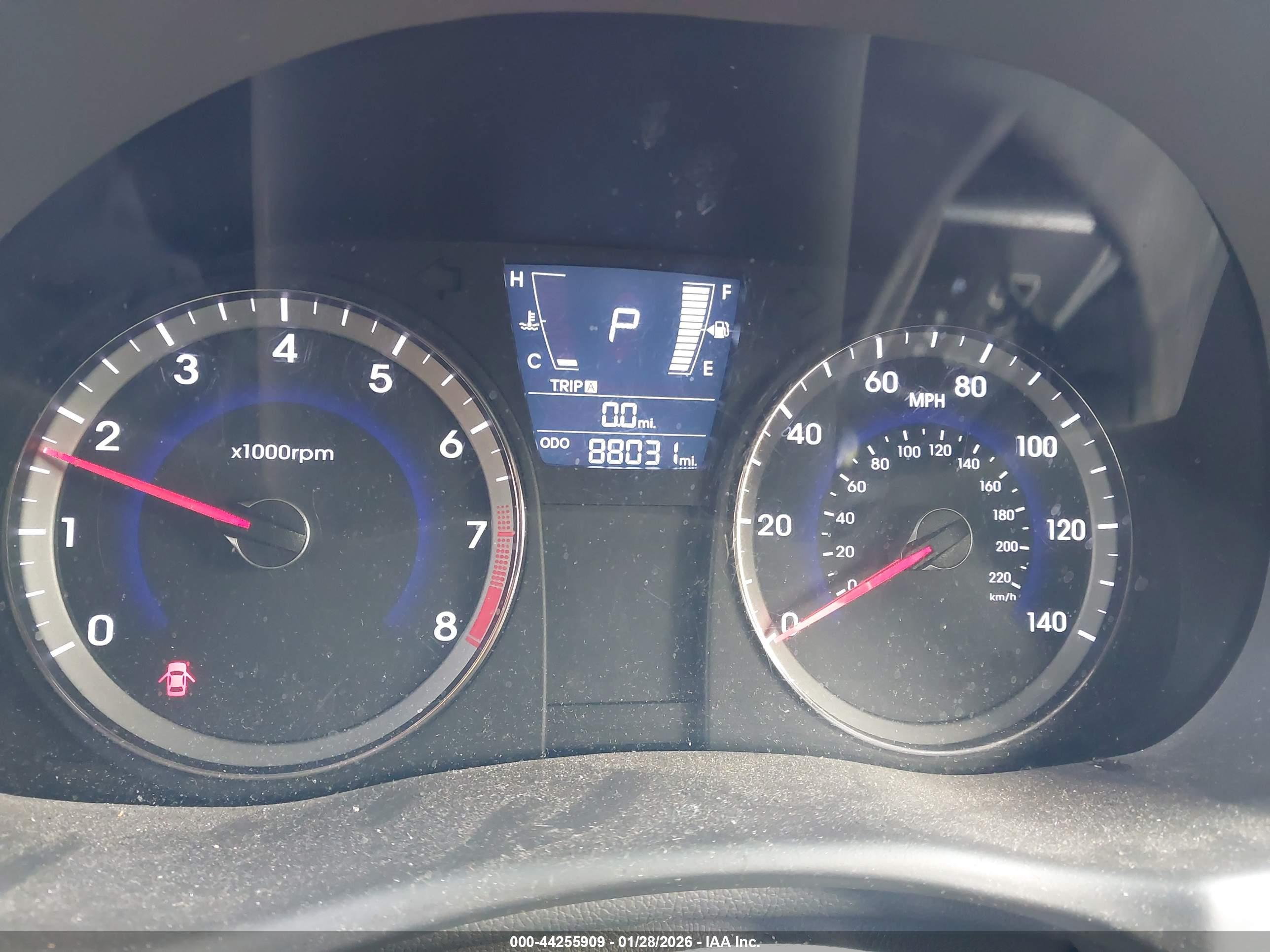 HYUNDAI ACCENT image 7