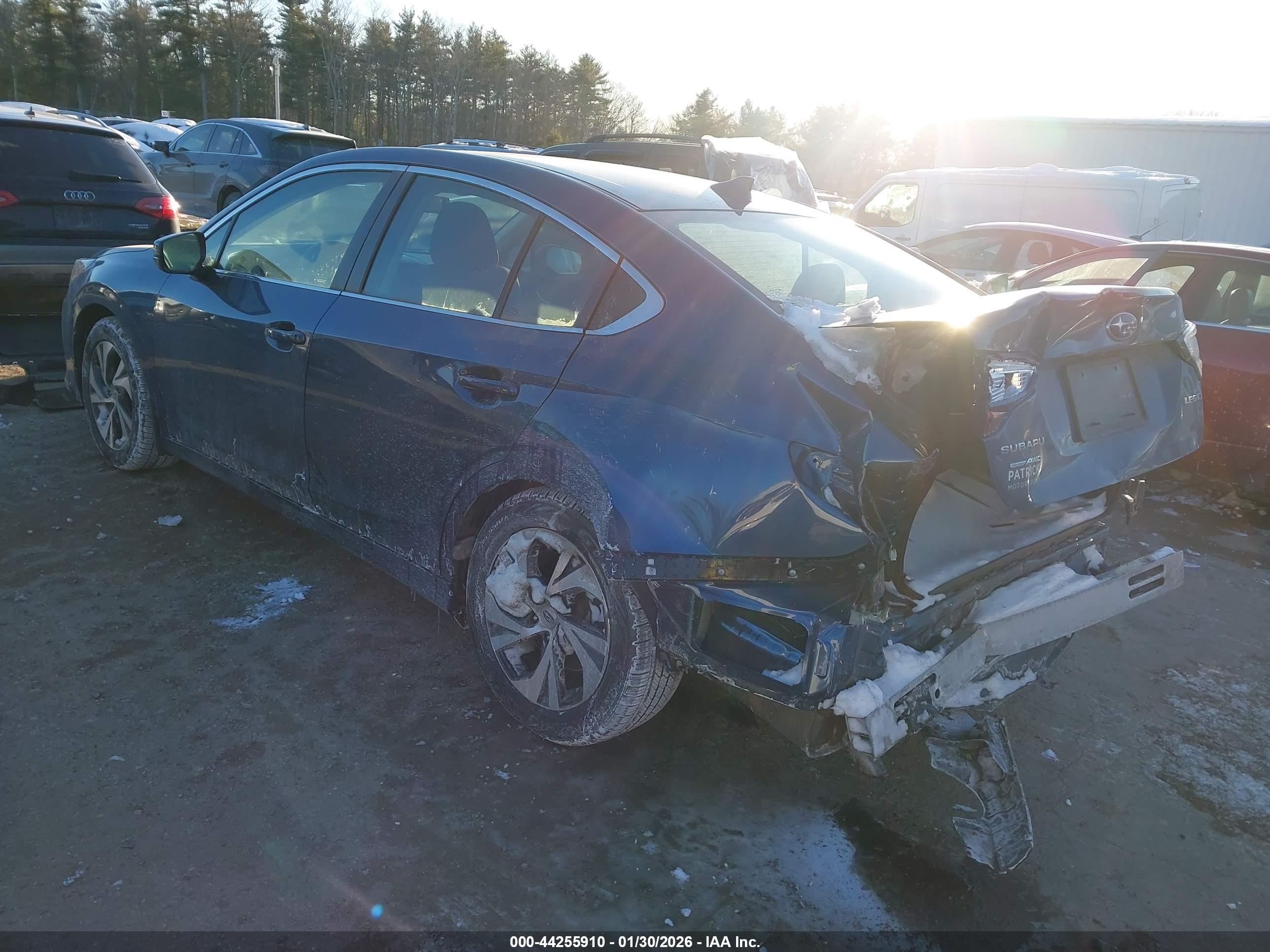 SUBARU LEGACY image 3