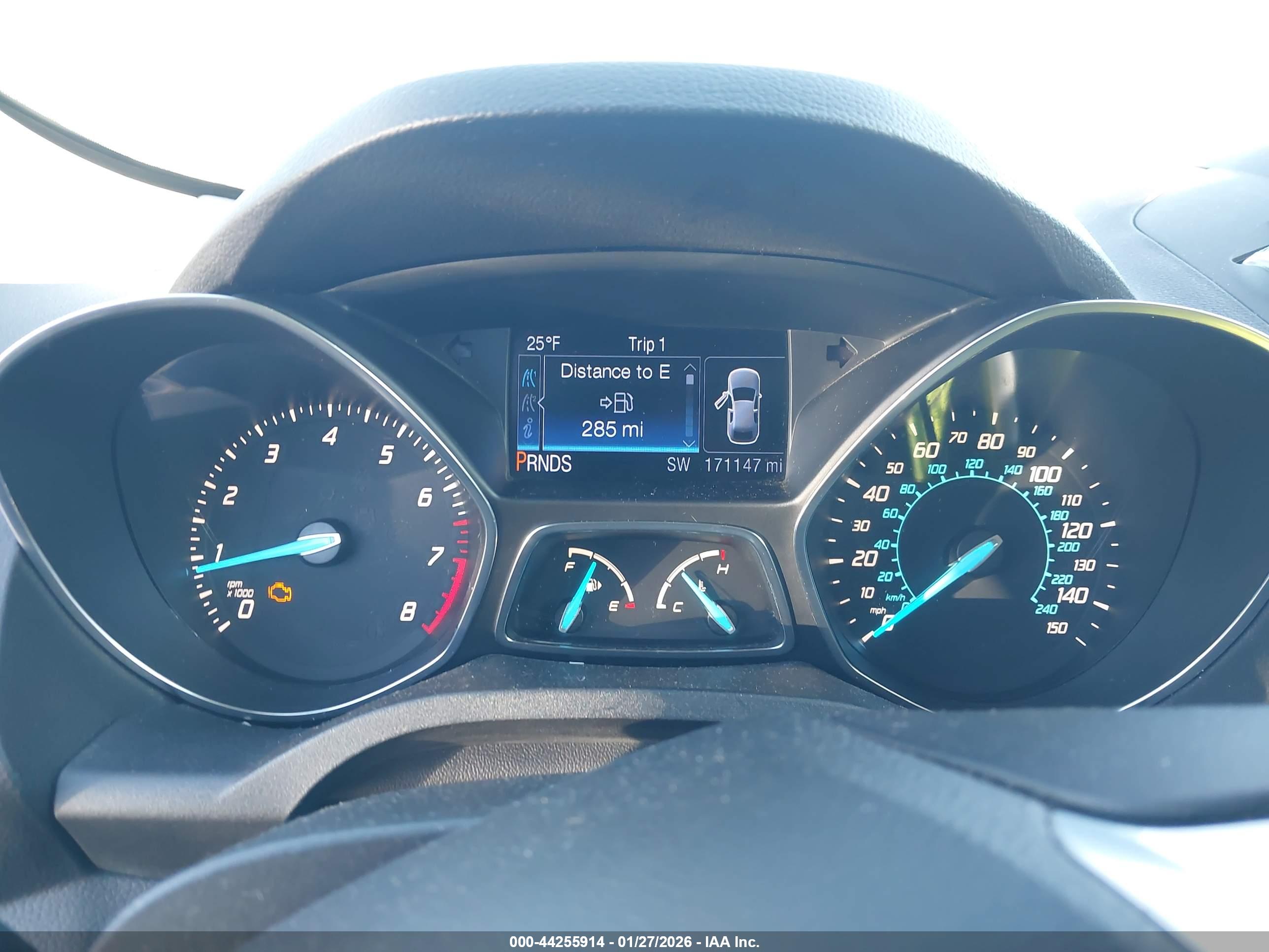FORD ESCAPE image 7