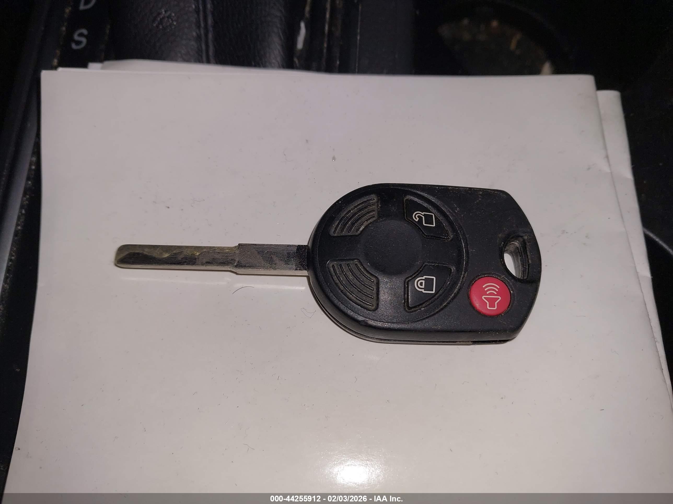 FORD ESCAPE image 11