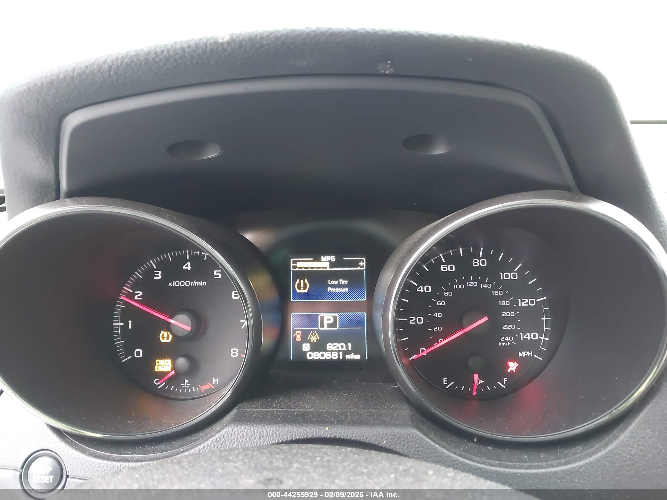 SUBARU OUTBACK image 7