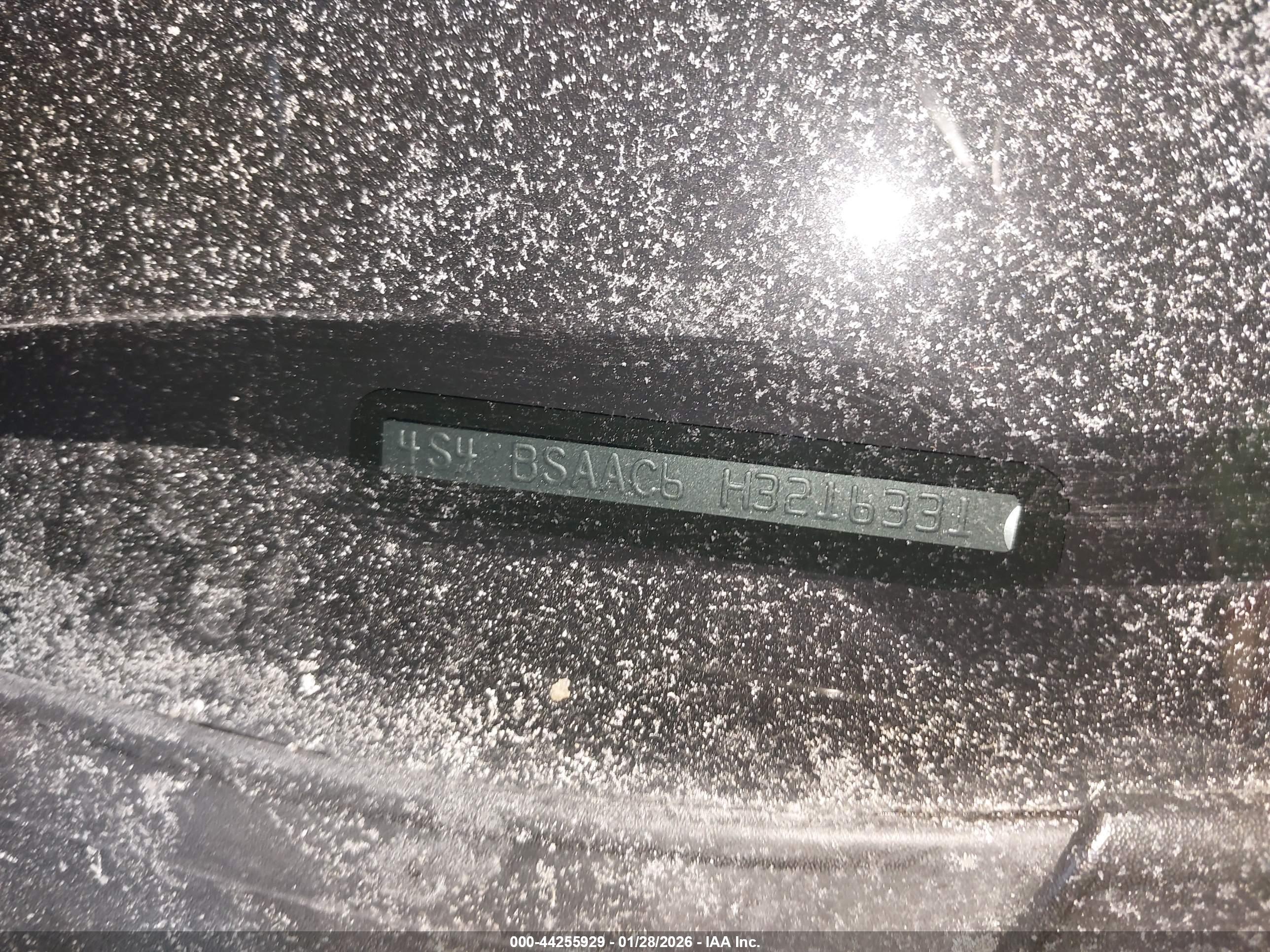 SUBARU OUTBACK image 9