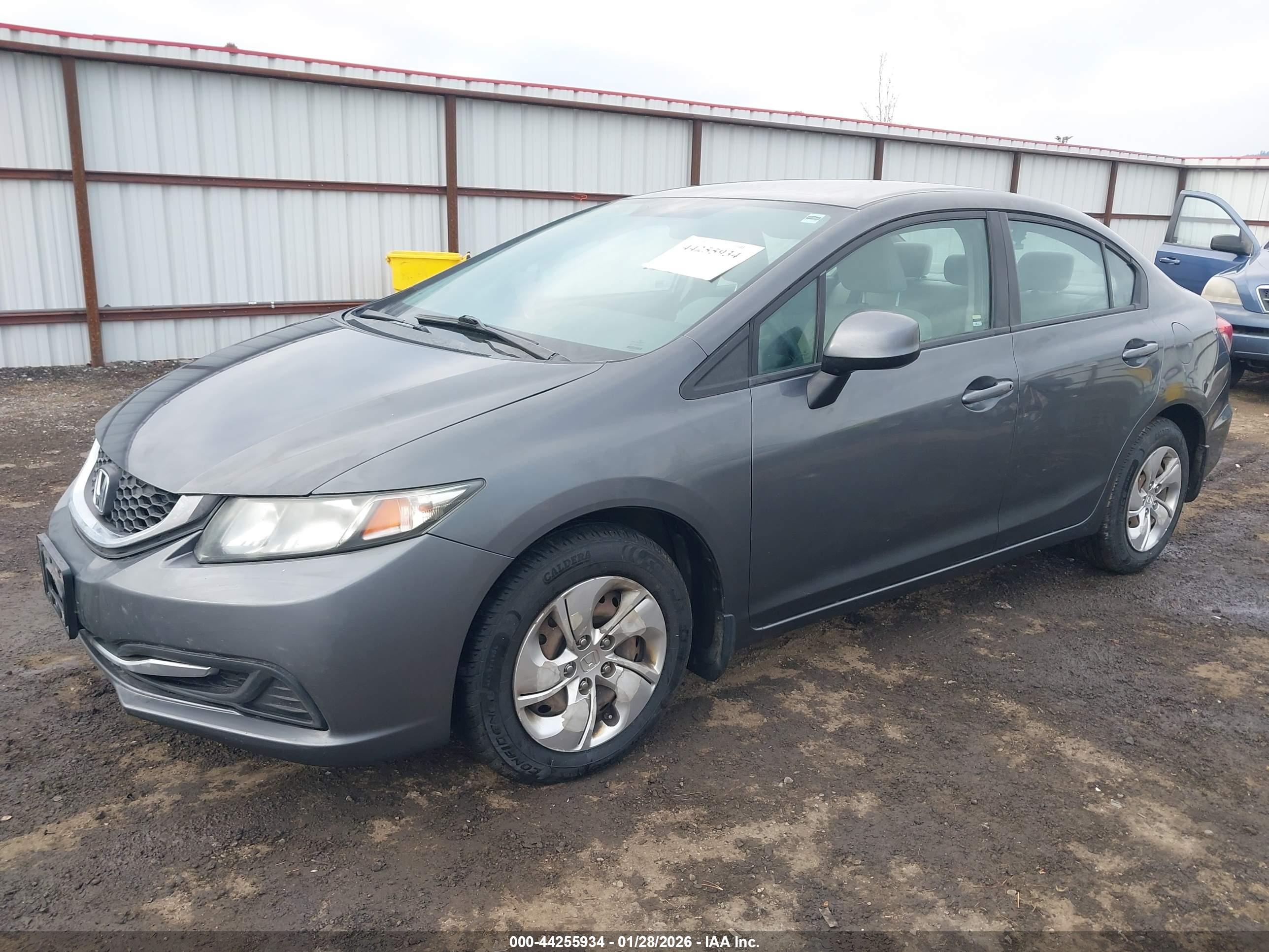 HONDA CIVIC image 2