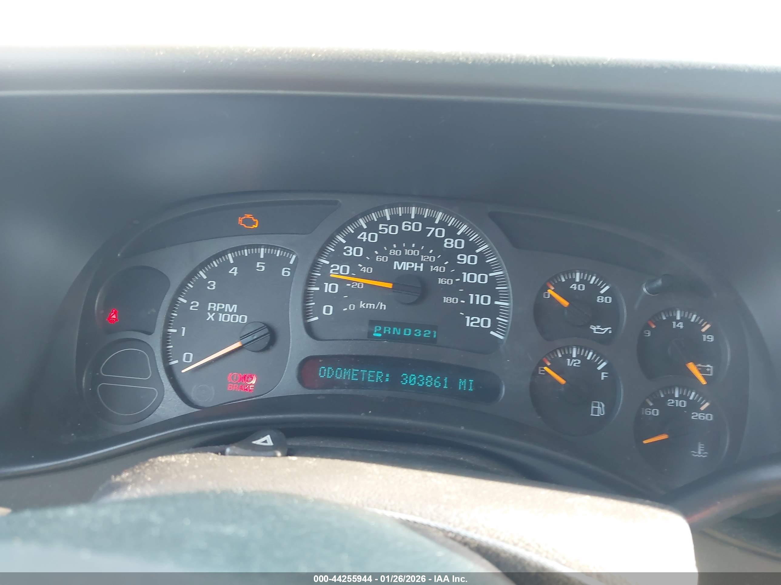GMC YUKON image 7