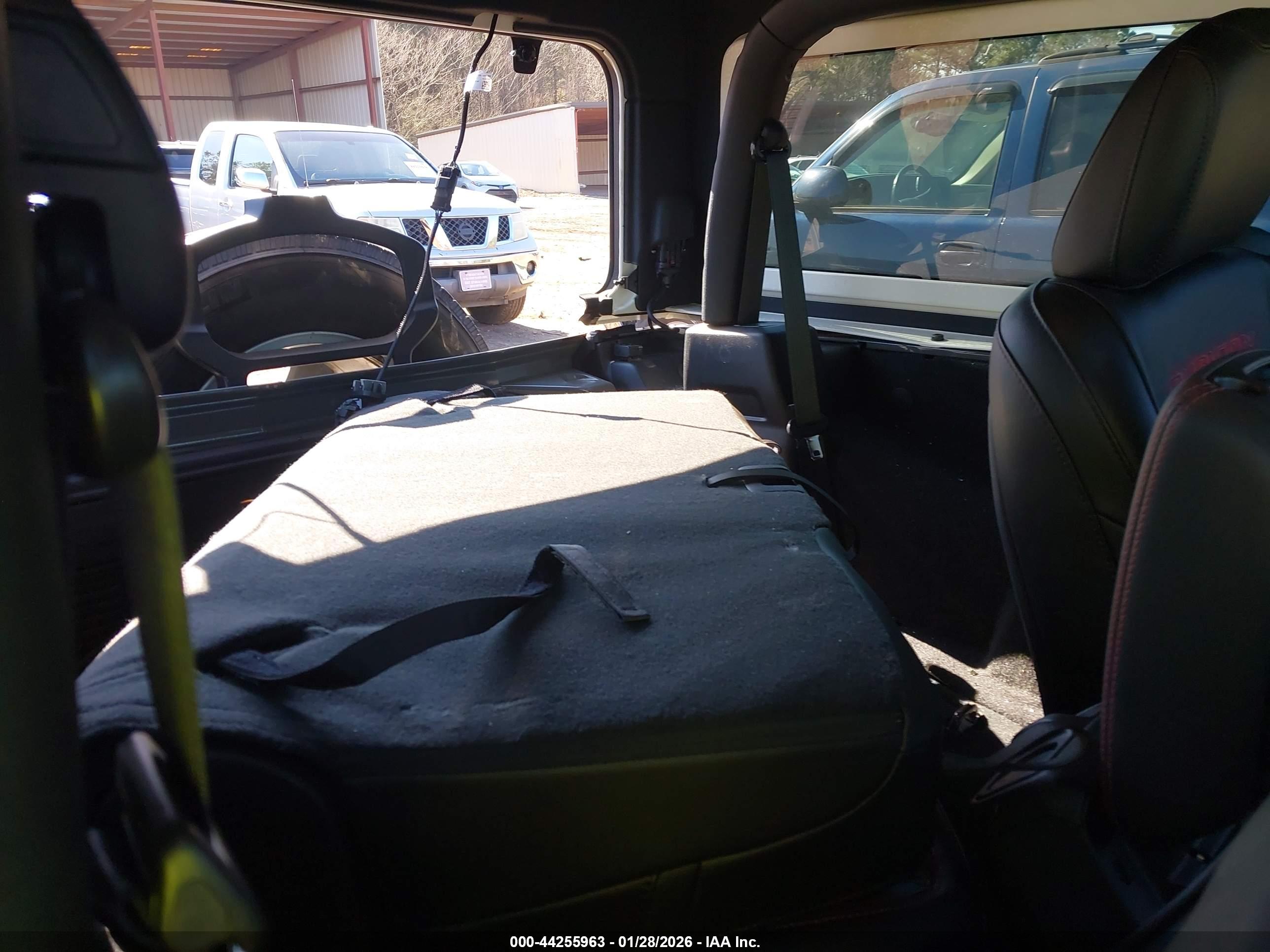 JEEP WRANGLER image 8