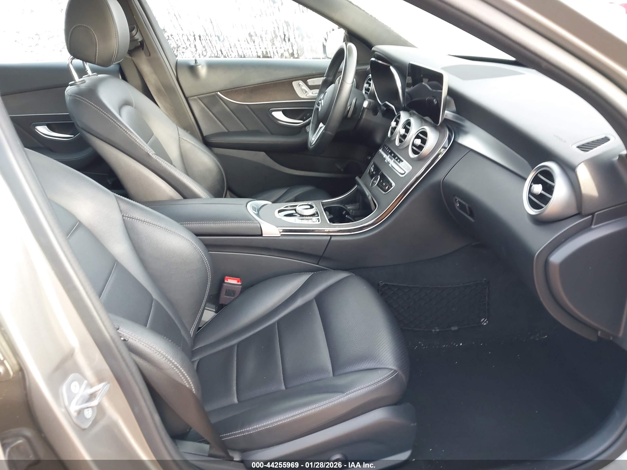 MERCEDES-BENZ C image 5