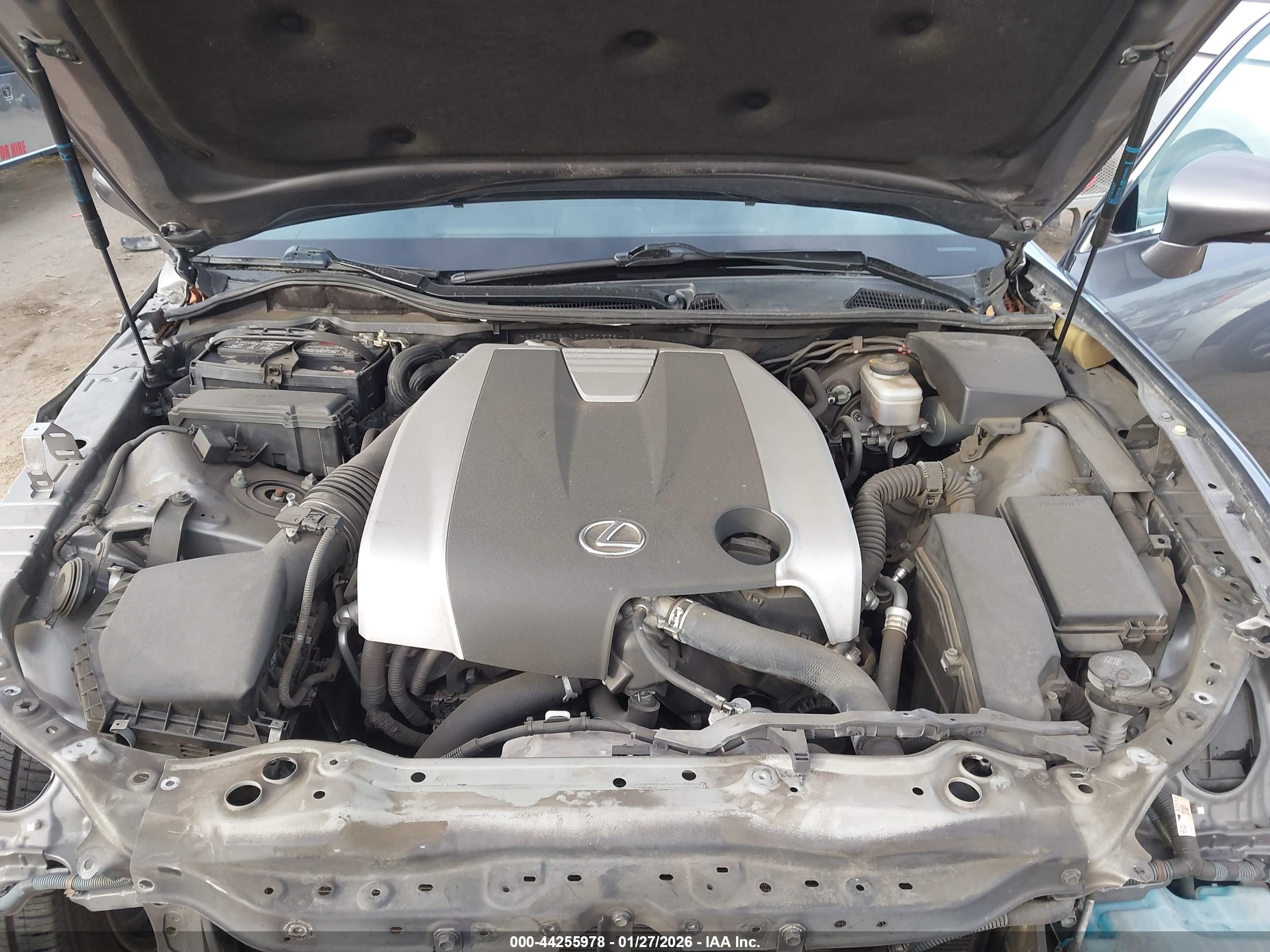 LEXUS GS image 10