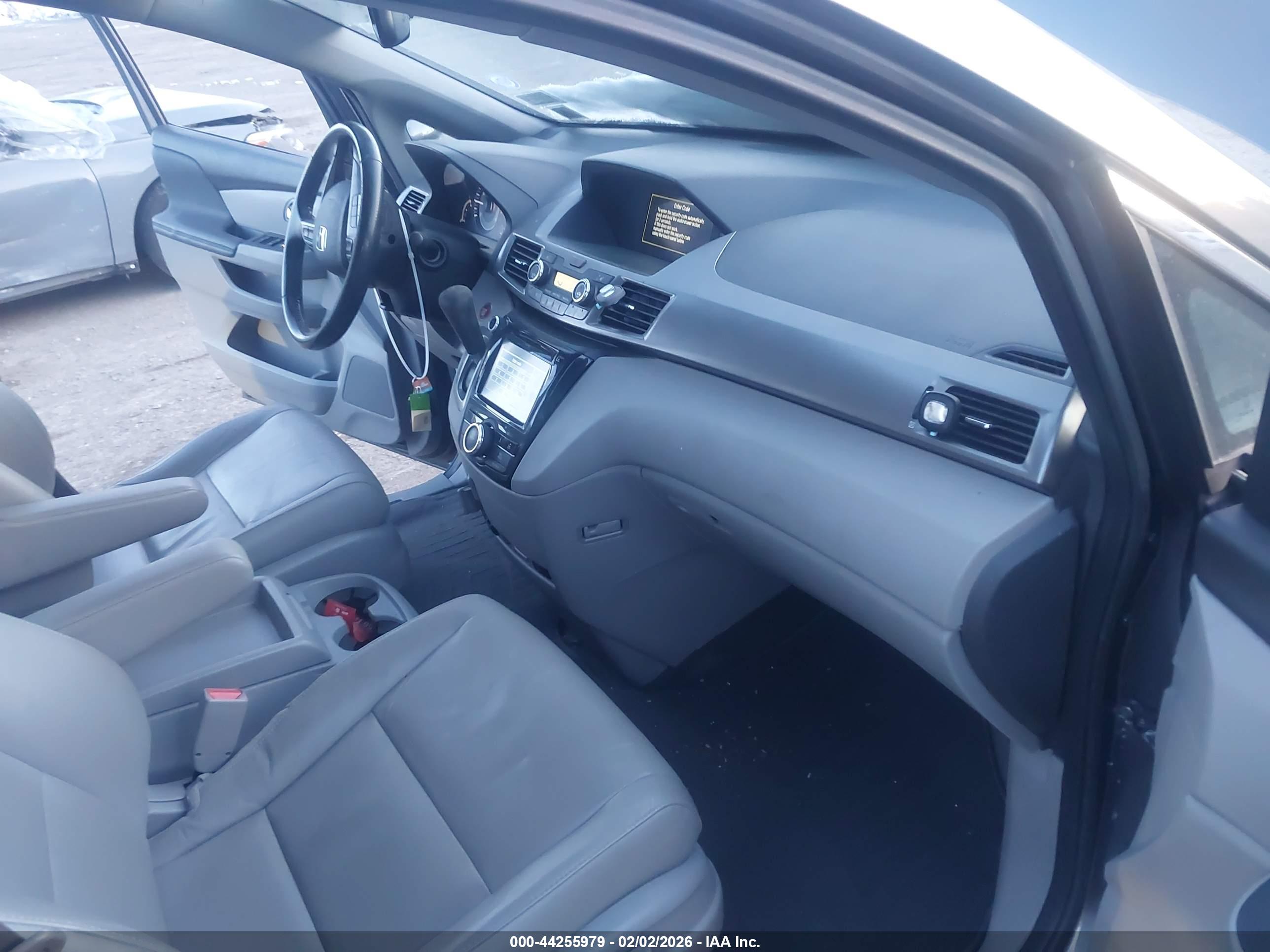 HONDA ODYSSEY image 5