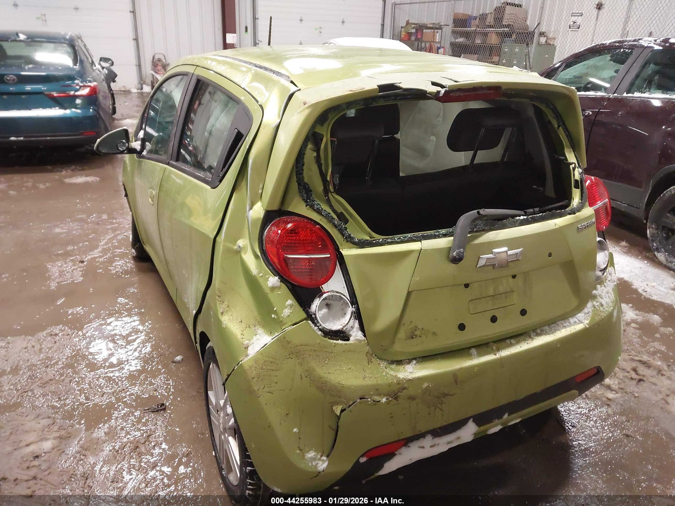 CHEVROLET SPARK image 6