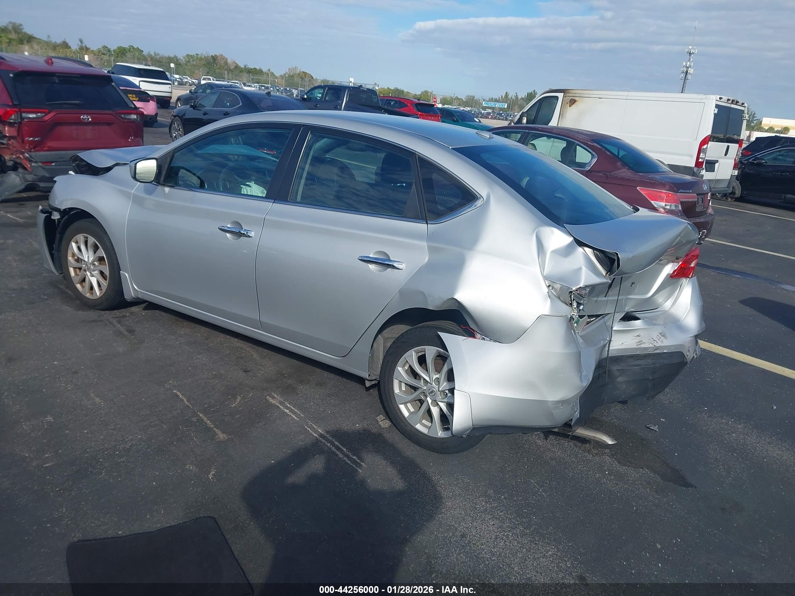 NISSAN SENTRA image 3