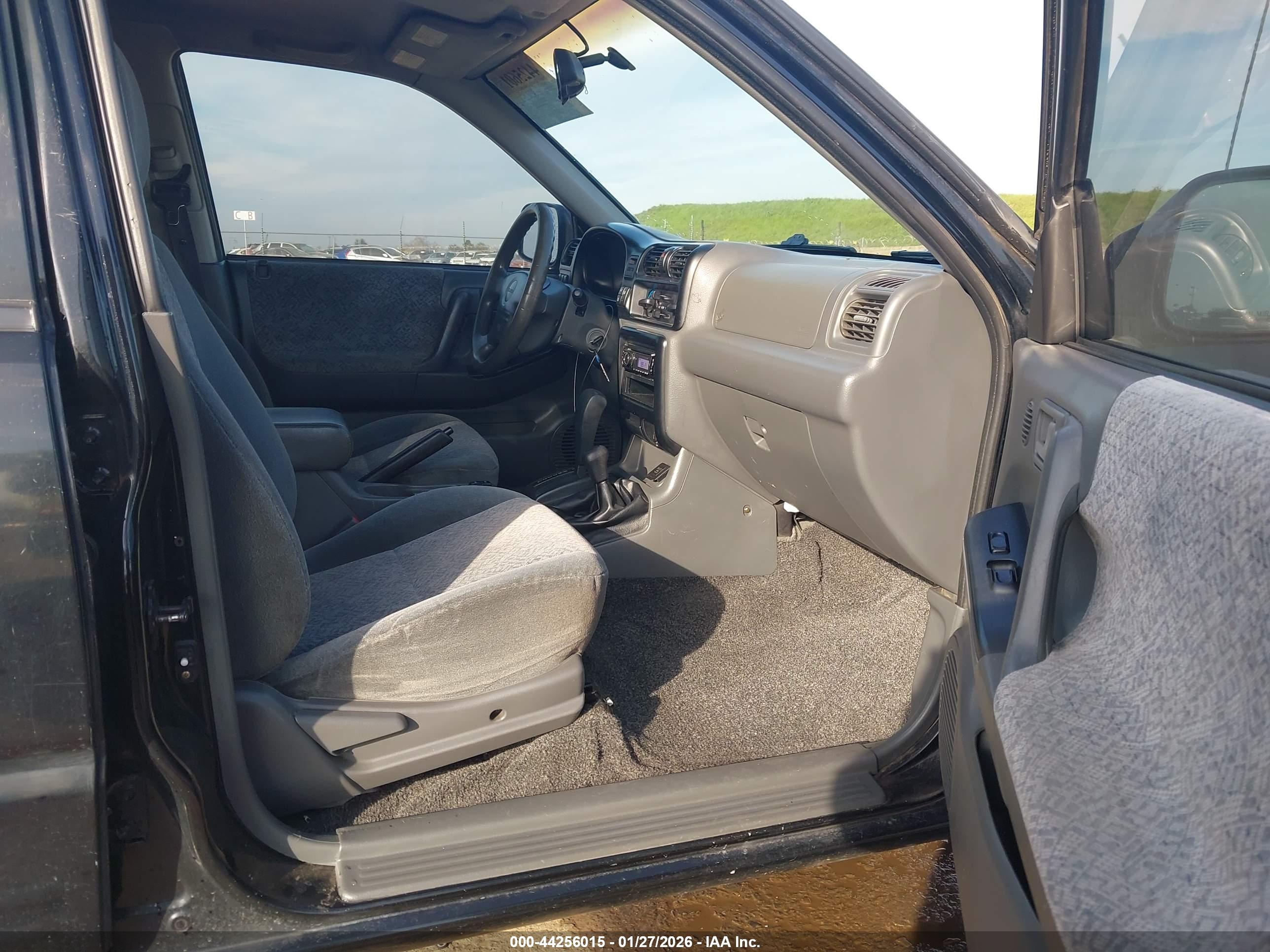 ISUZU RODEO image 5