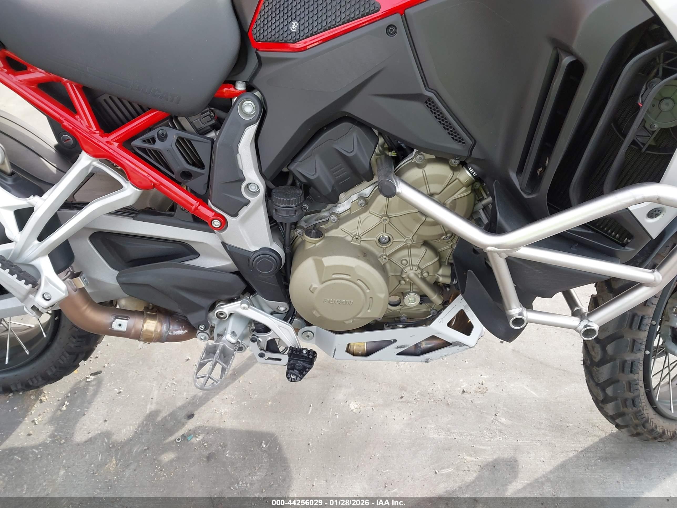 DUCATI MULTISTRADA image 8