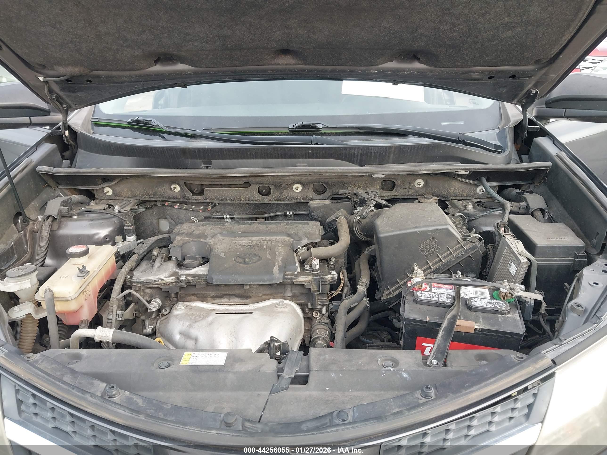 TOYOTA RAV4 image 10