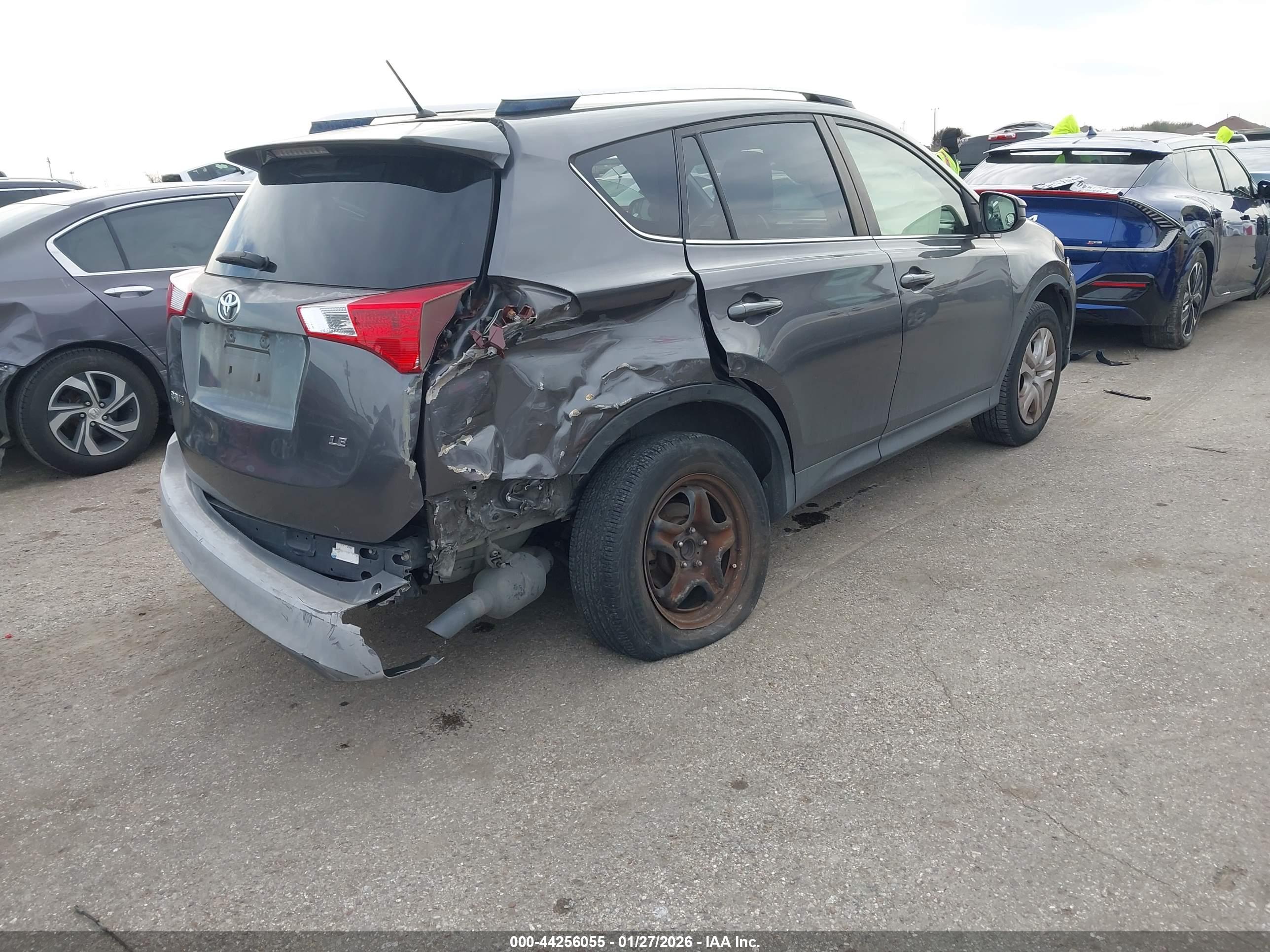 TOYOTA RAV4 image 4