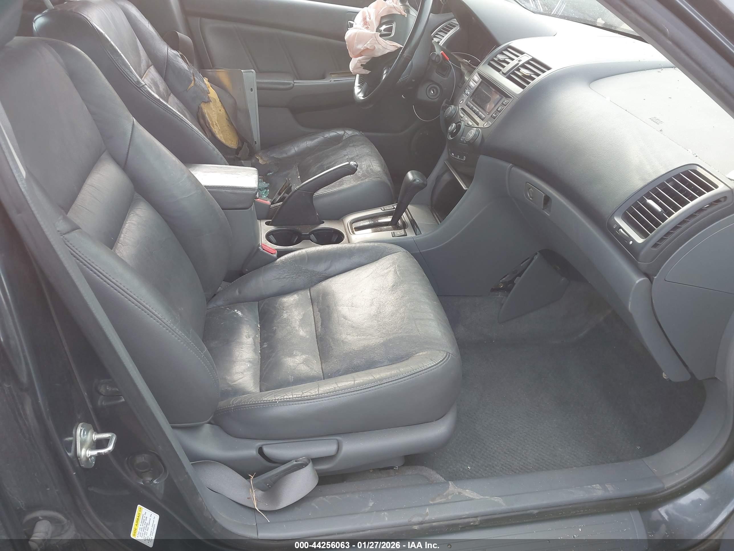 HONDA ACCORD image 5