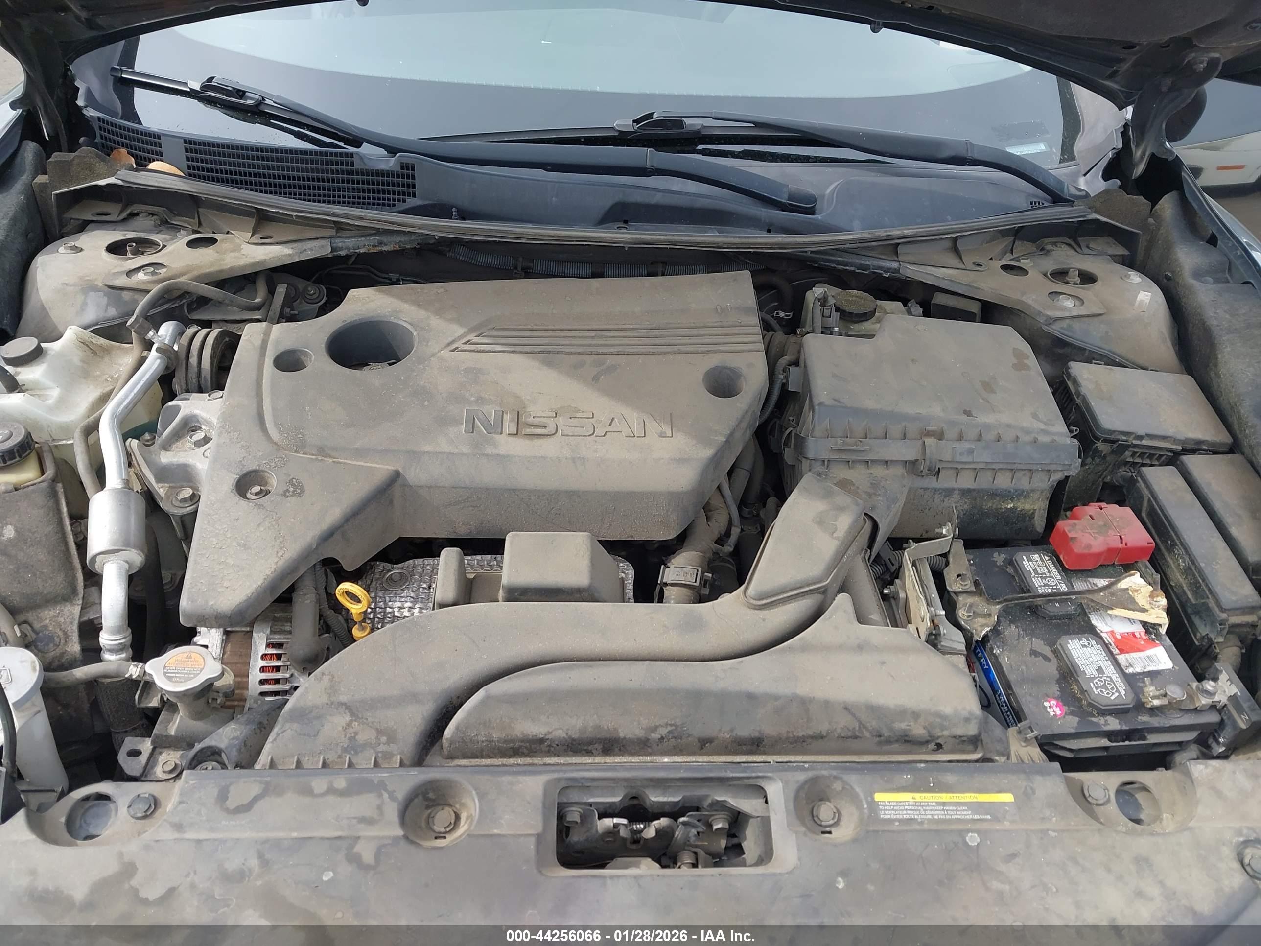 NISSAN ALTIMA image 10