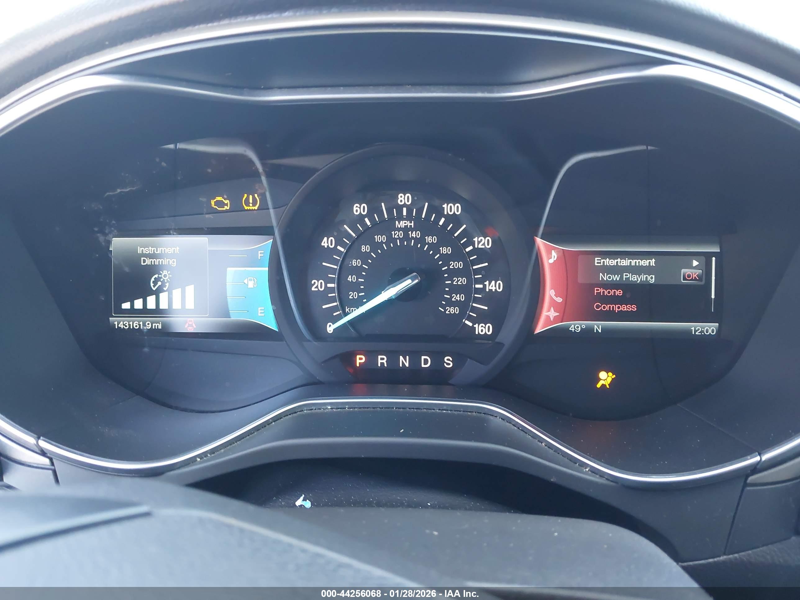 FORD FUSION image 7