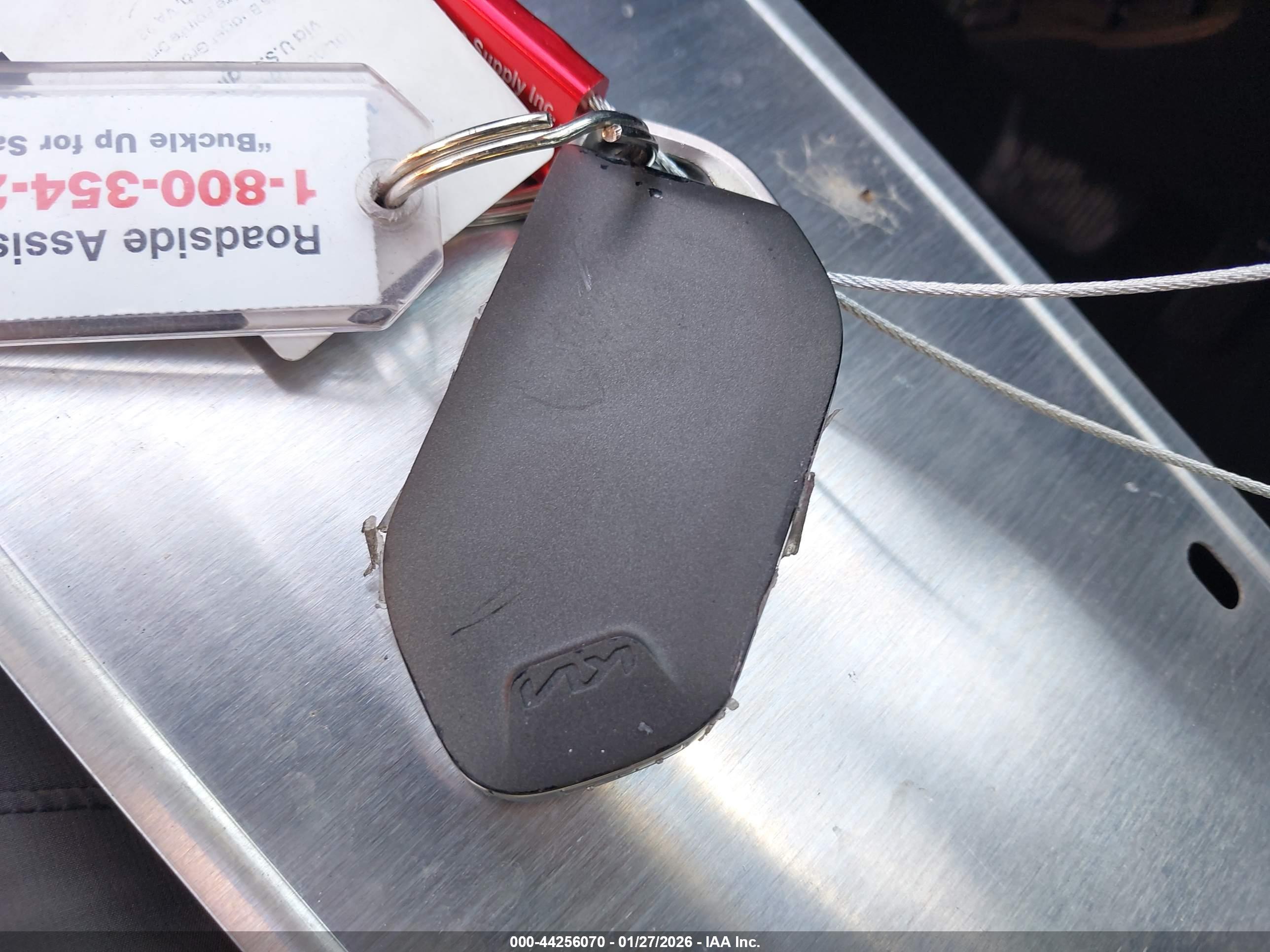 KIA K4 image 11