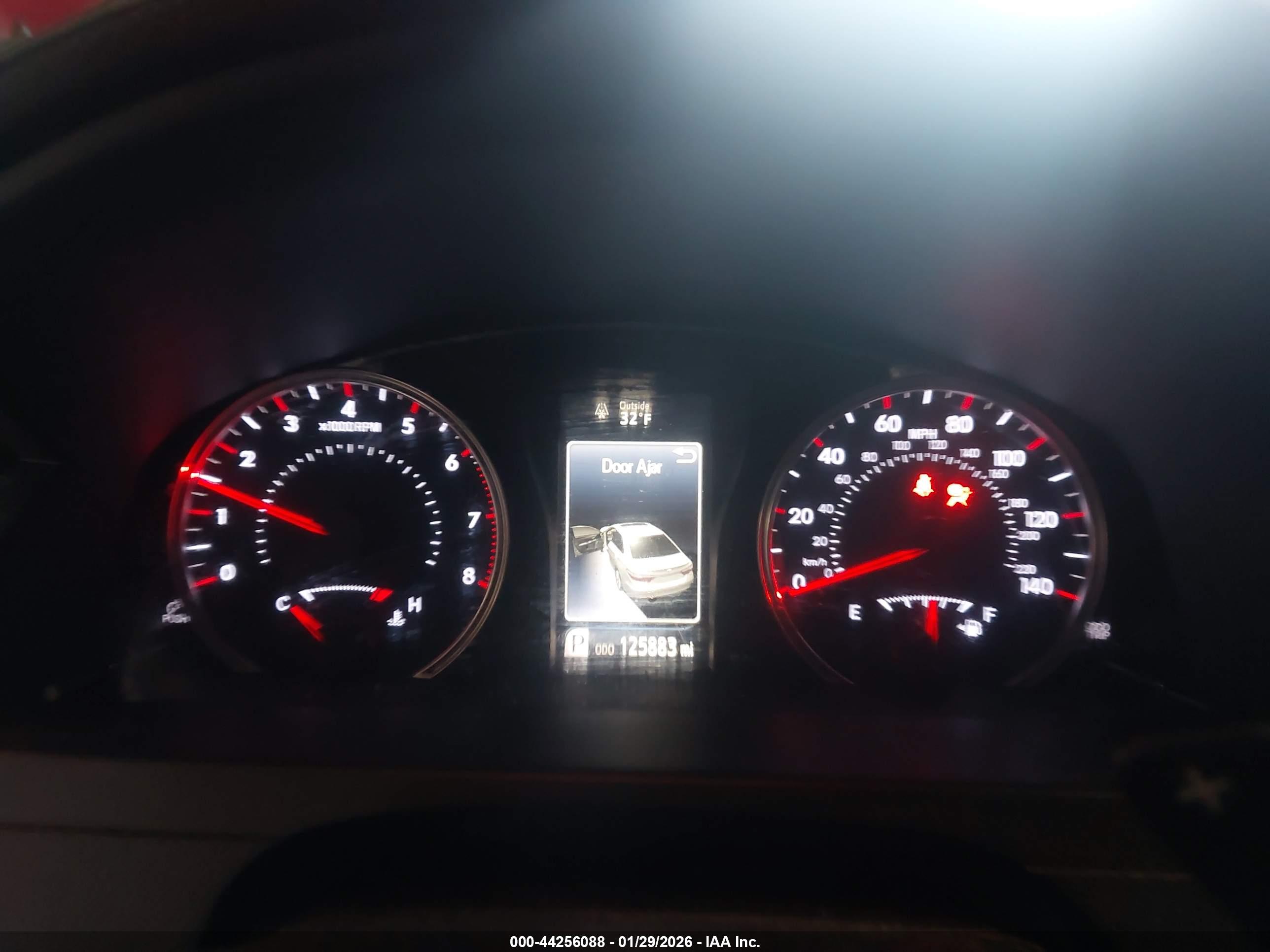 TOYOTA CAMRY image 7