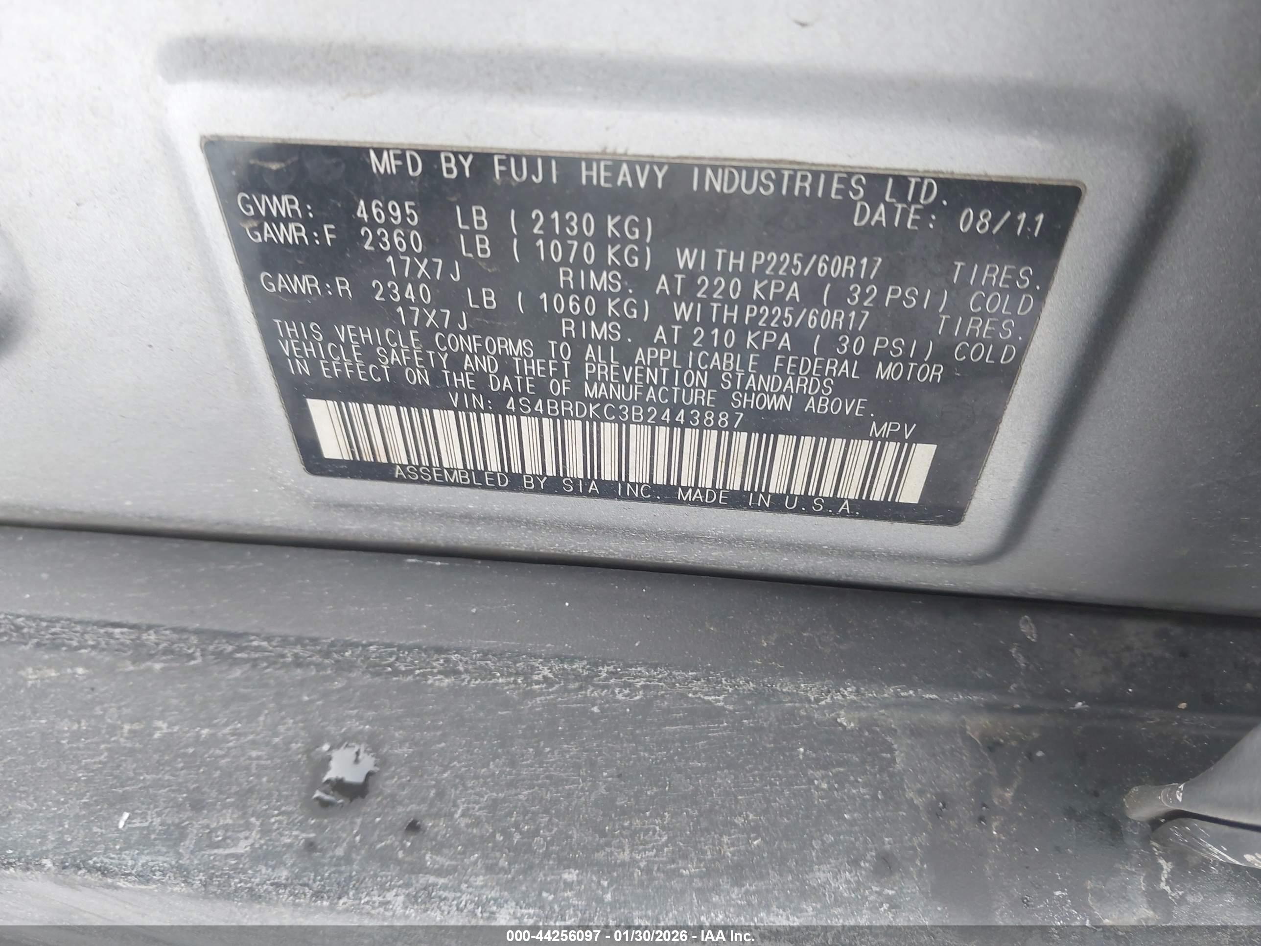 SUBARU OUTBACK image 9