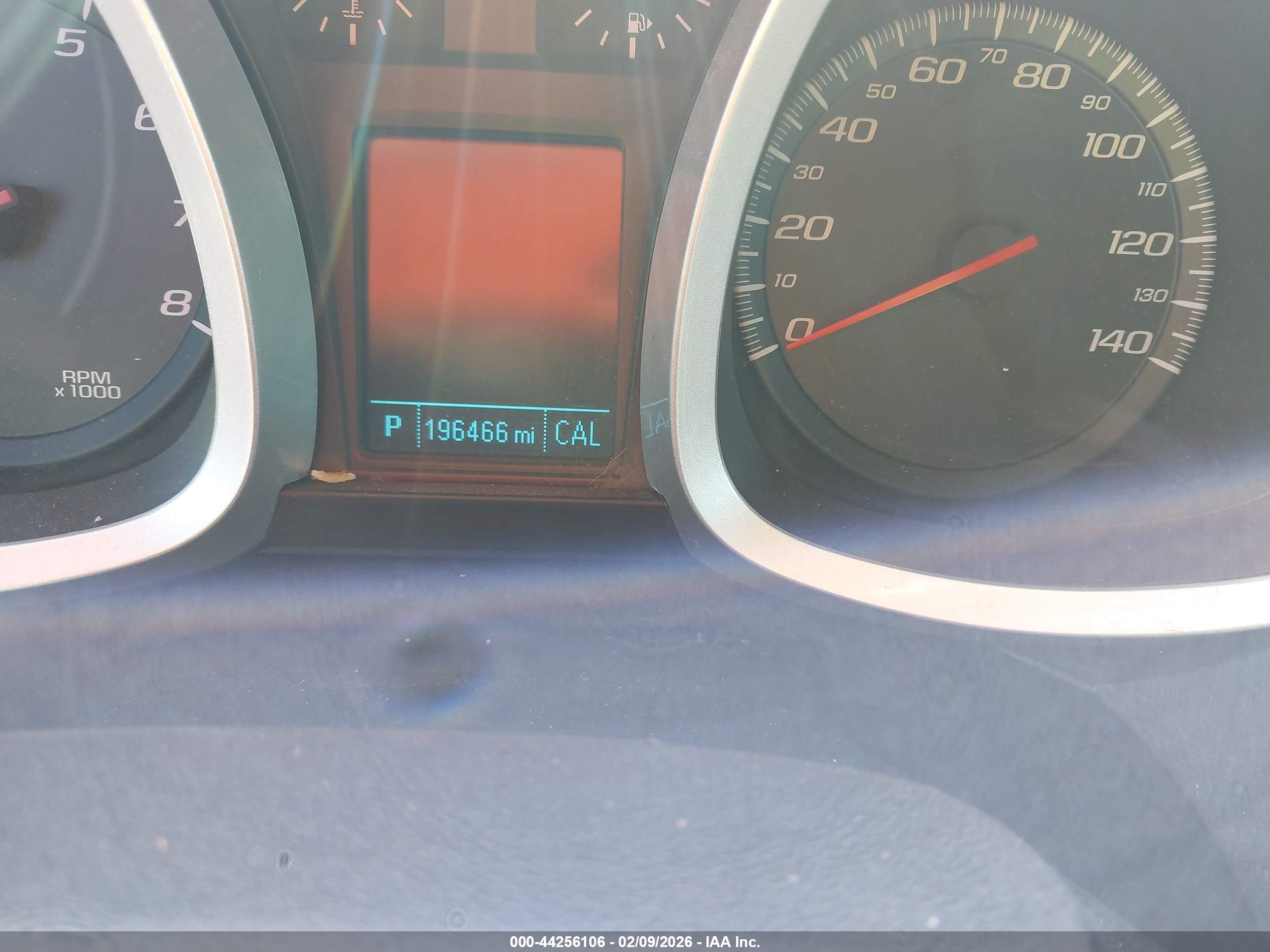 CHEVROLET EQUINOX image 7
