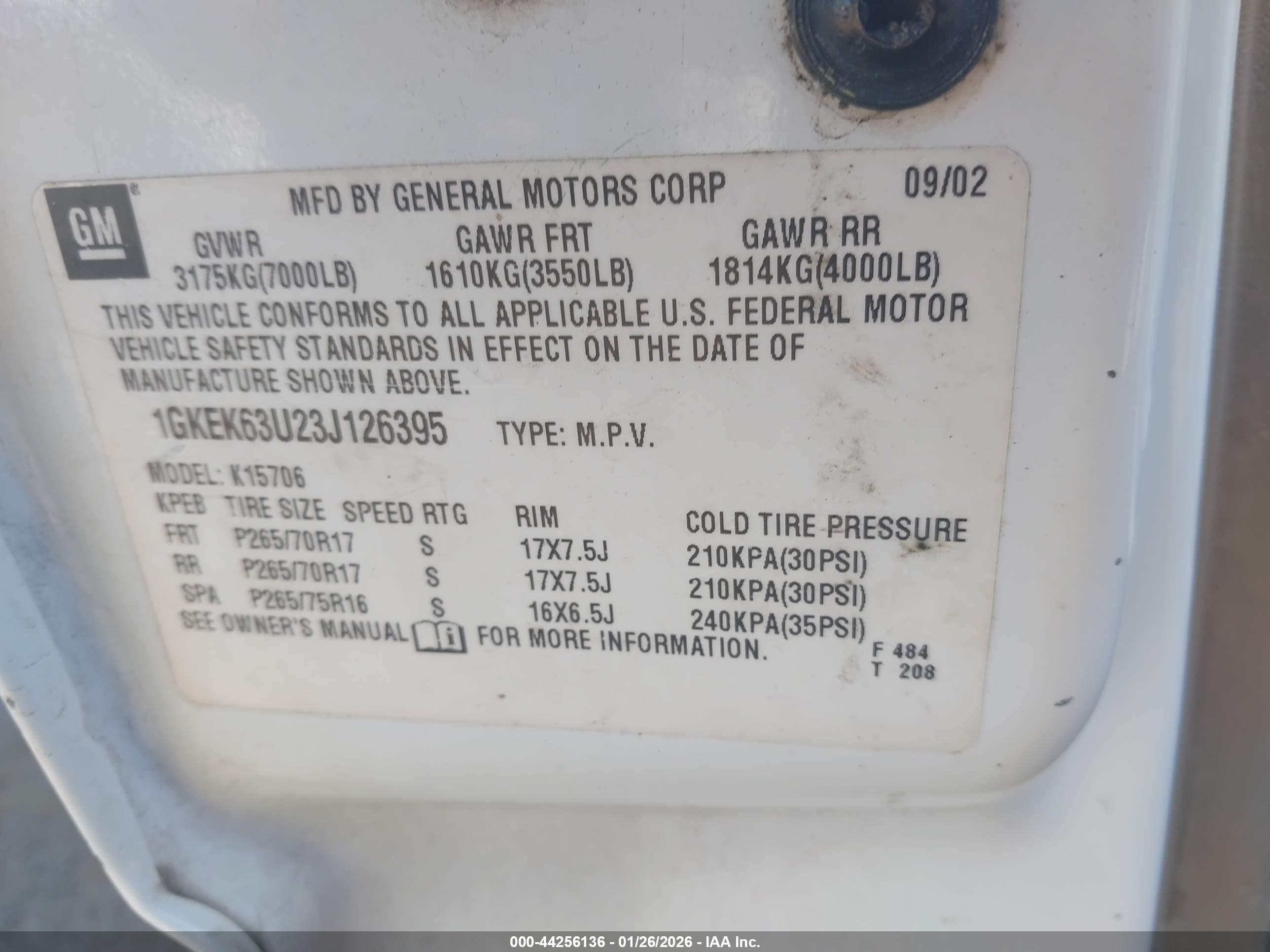 GMC YUKON image 9