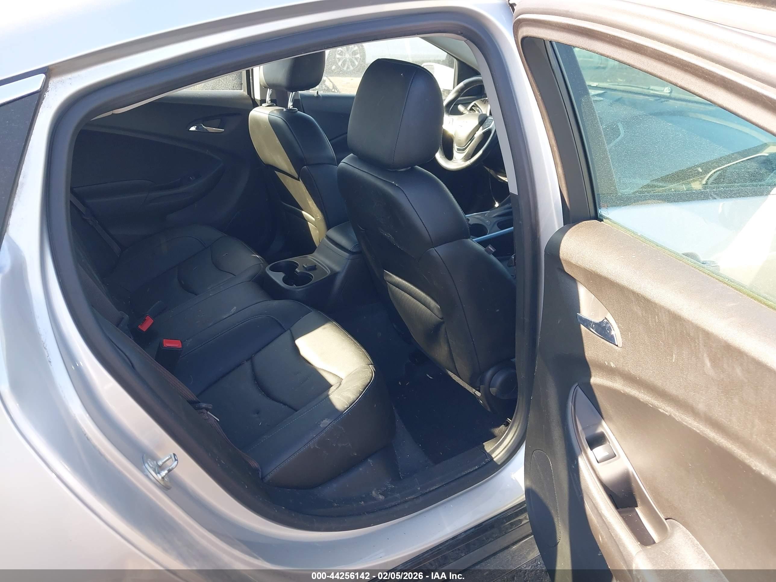 CHEVROLET VOLT image 8