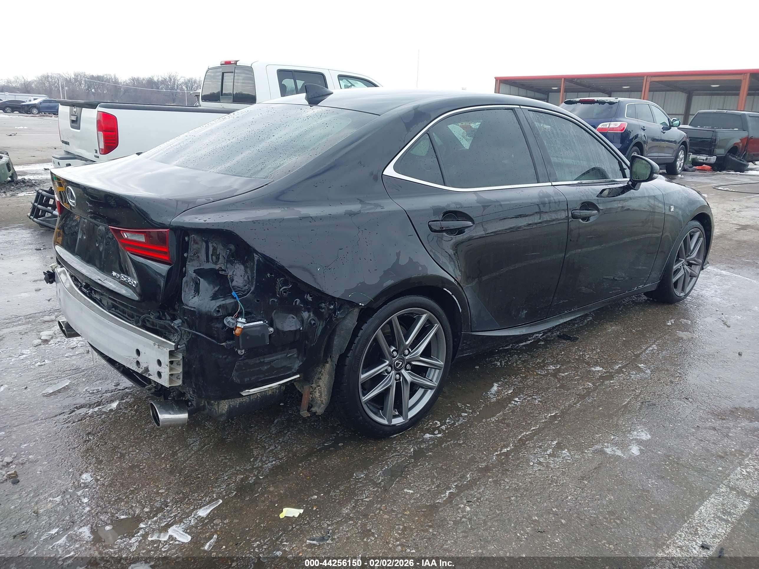 LEXUS IS image 4