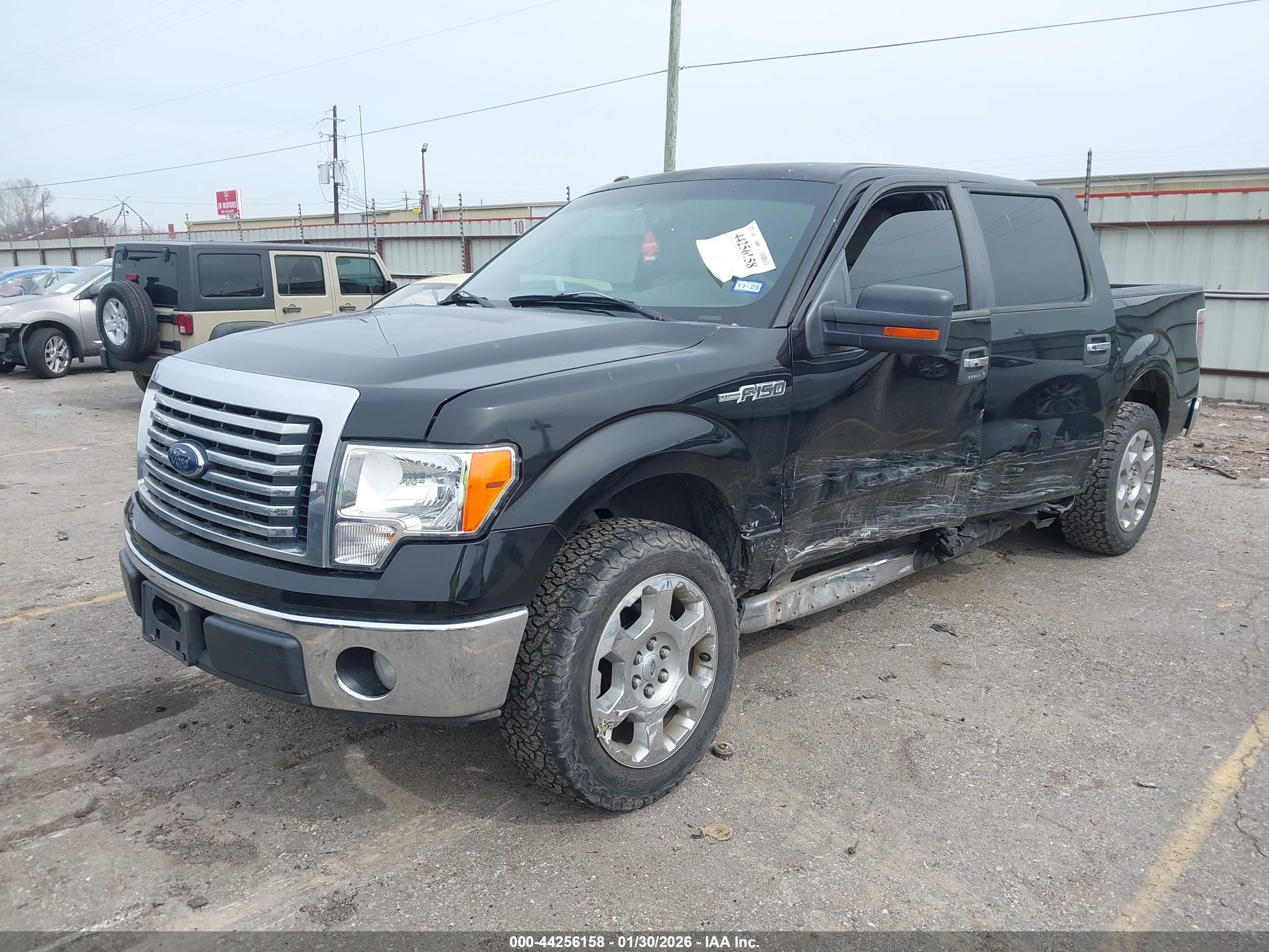 FORD F-150 image 2