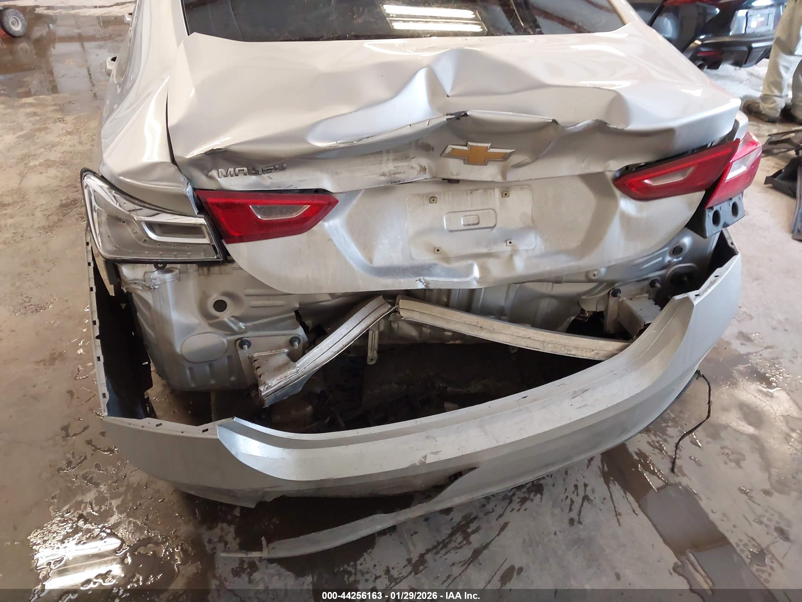 CHEVROLET MALIBU image 6