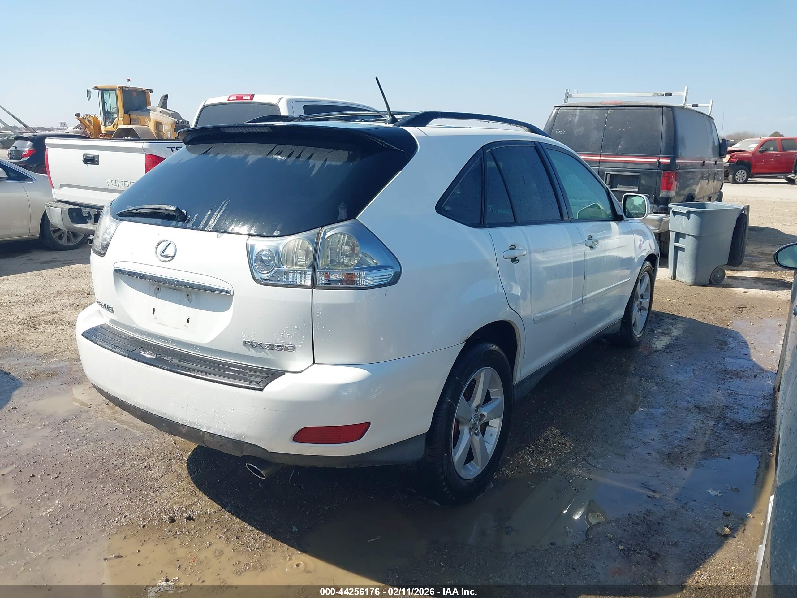 LEXUS RX image 4