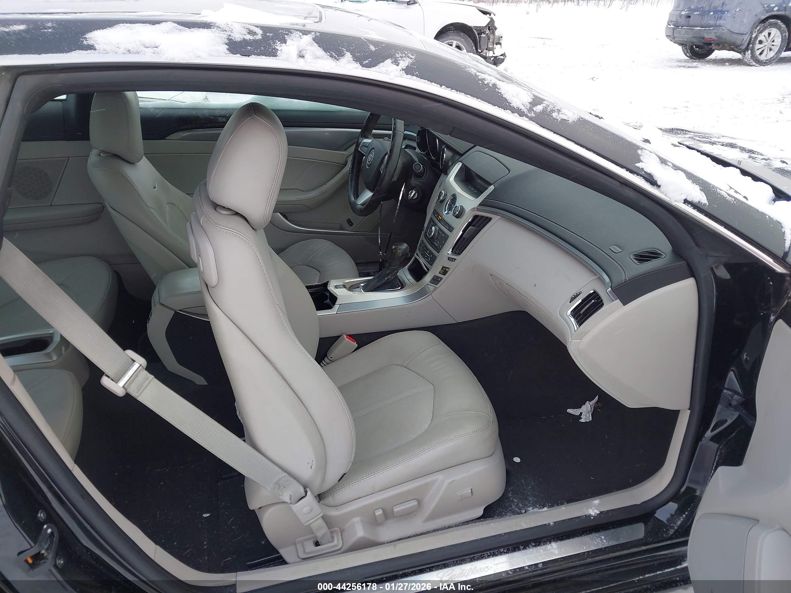 CADILLAC CTS image 5